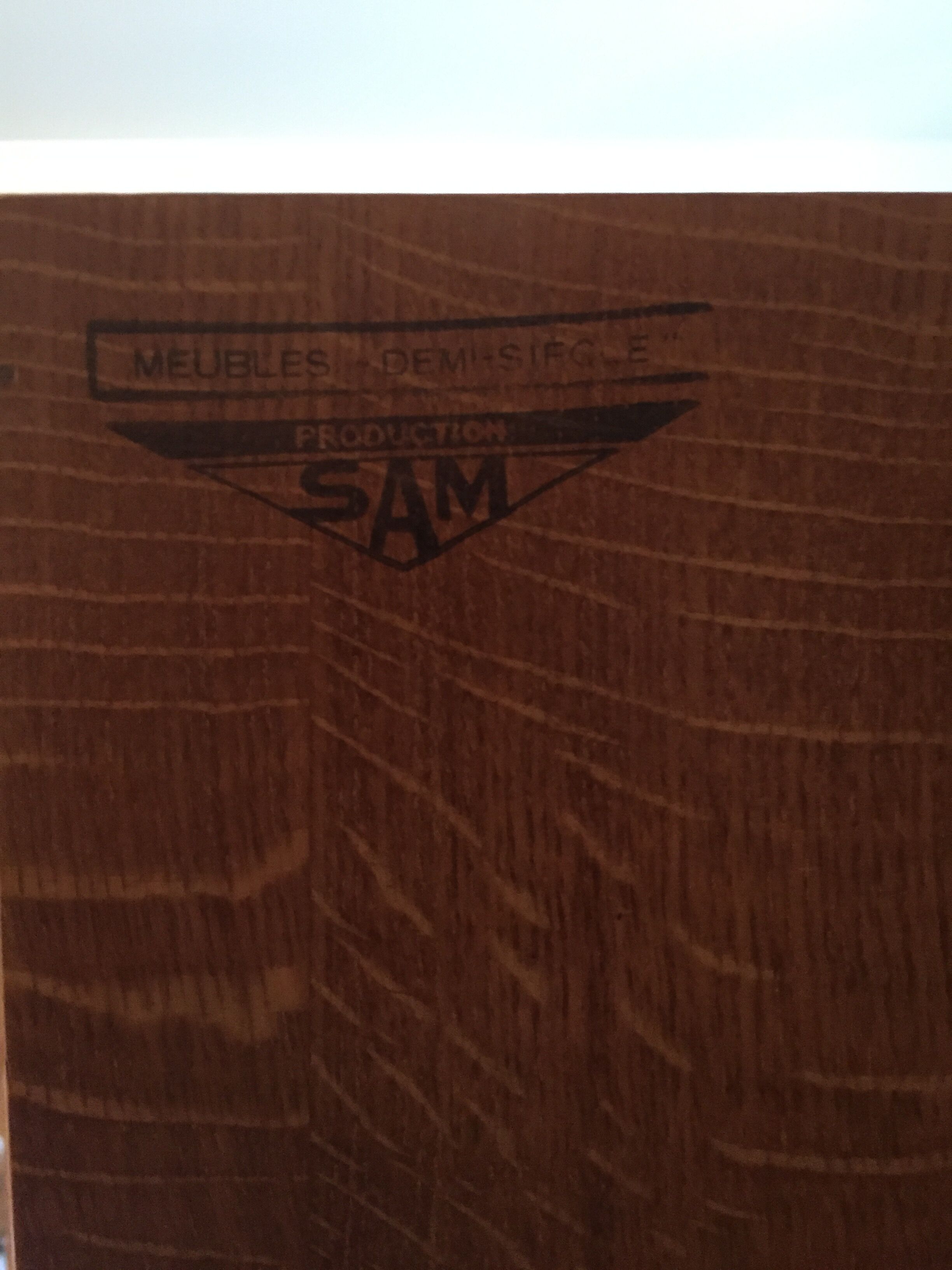 Meuble demi-siècle