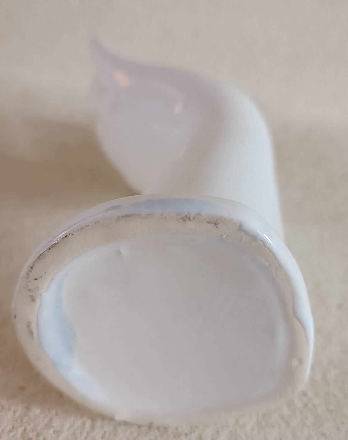 Ring holder, vintage vase in the shape of a hand.