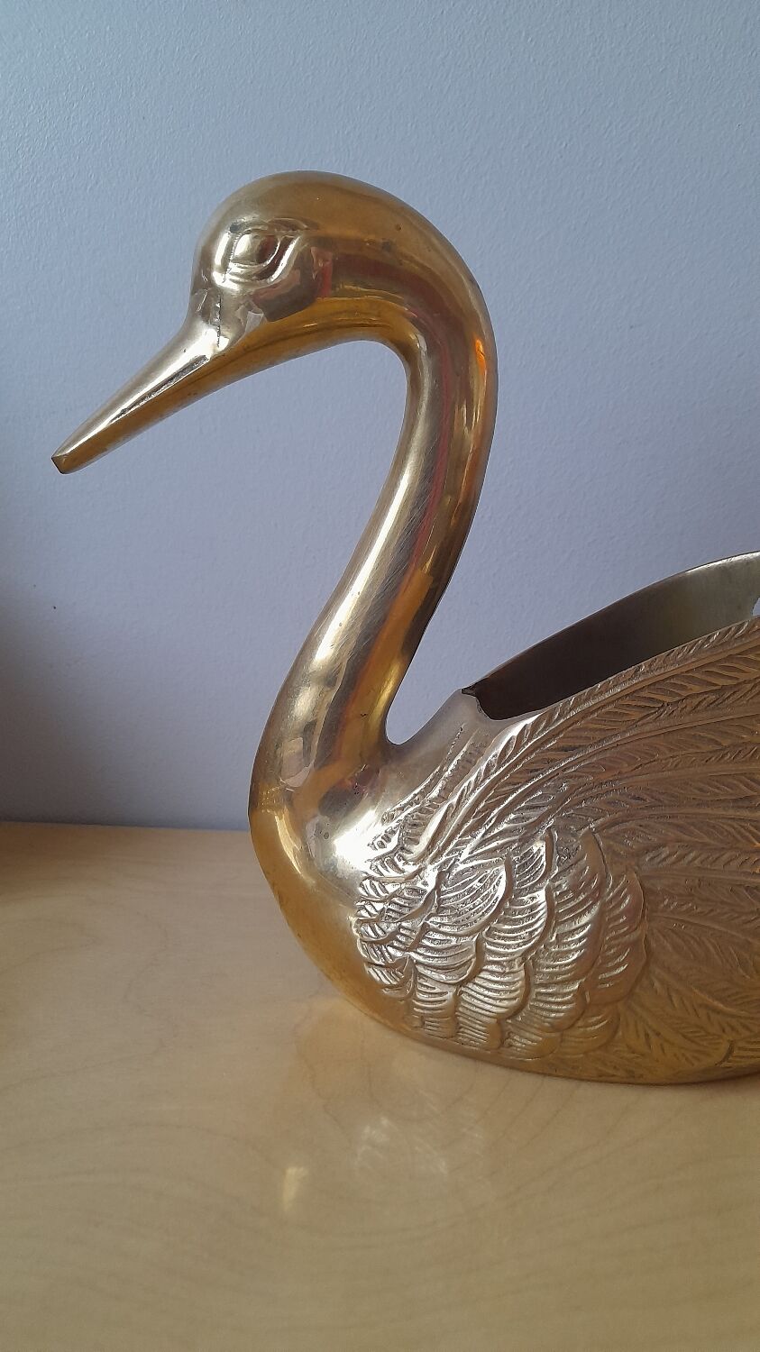 Brass swan 70s