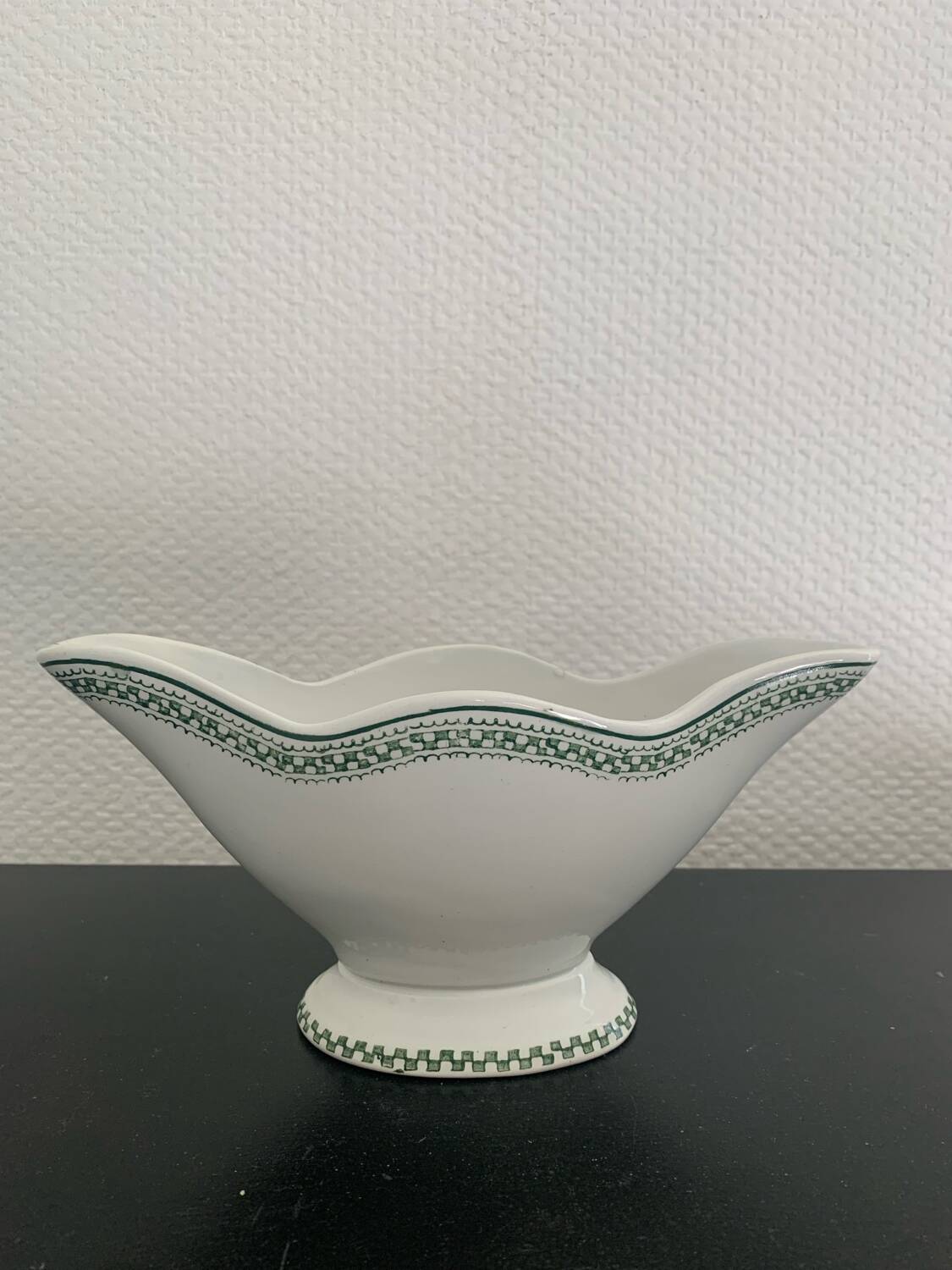 Saucière Faïence St-Amand-les-Eaux 1932