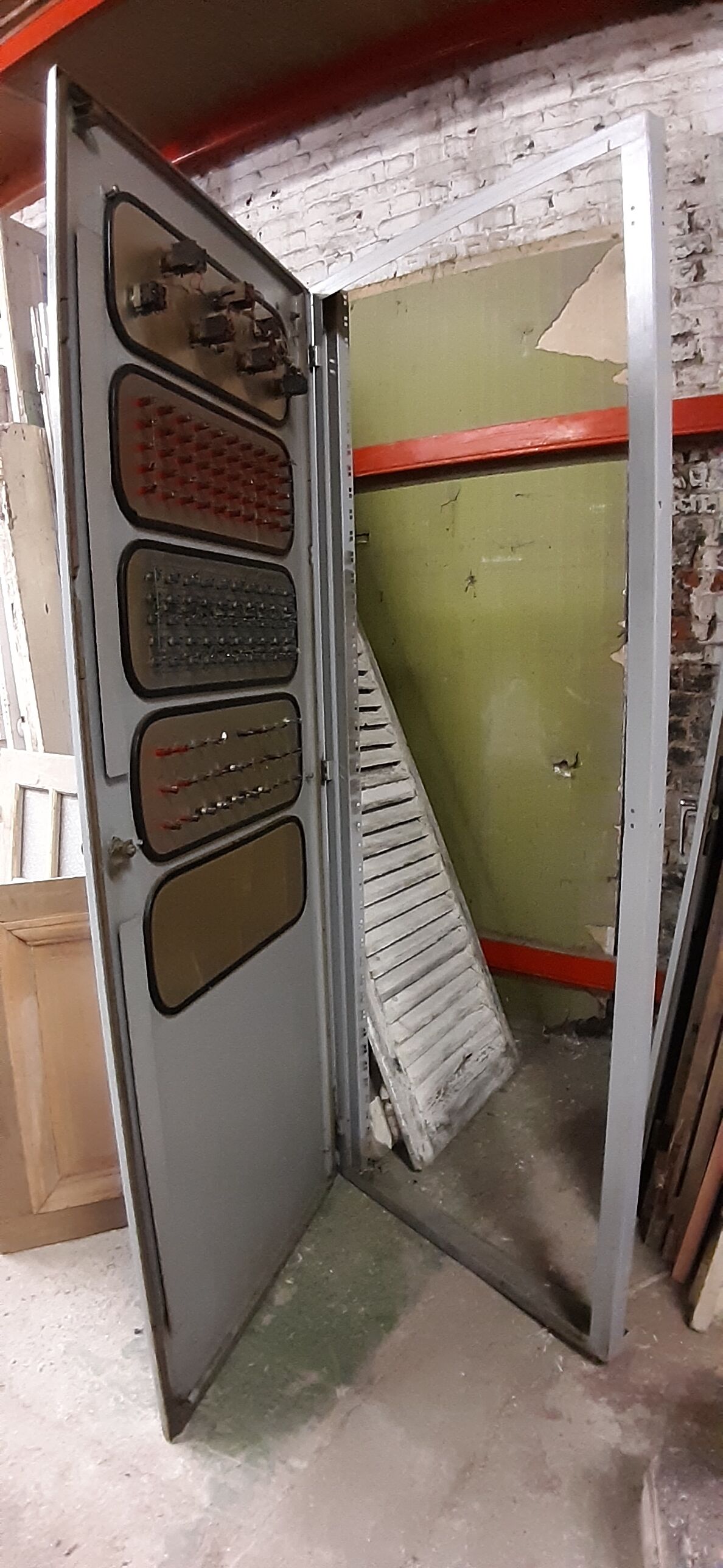 Closet door & built