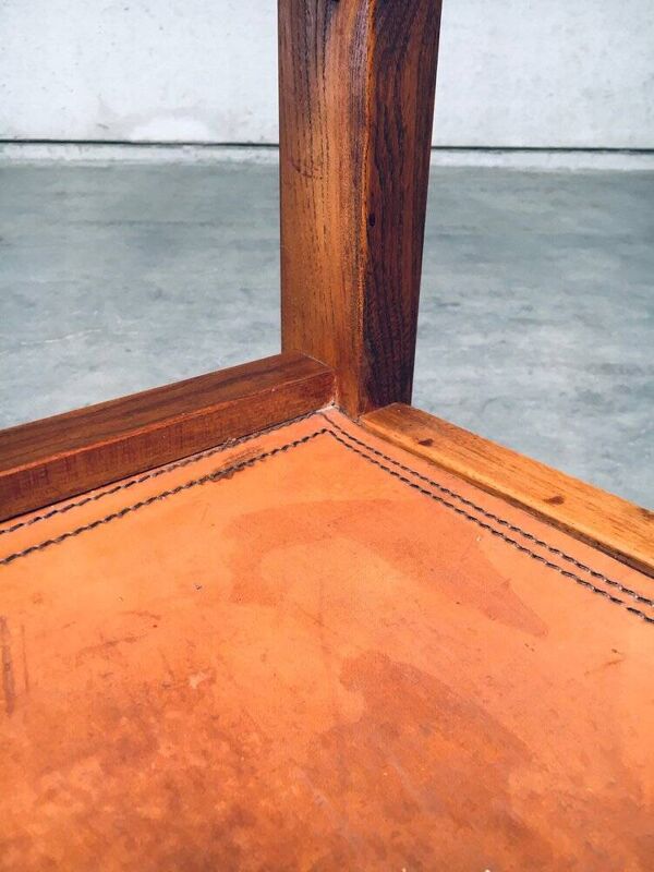 Elm & Cognac Leather Dining Room Chairs Set in the style of Pierre Chapo, Italy, 1960s, Set of 4