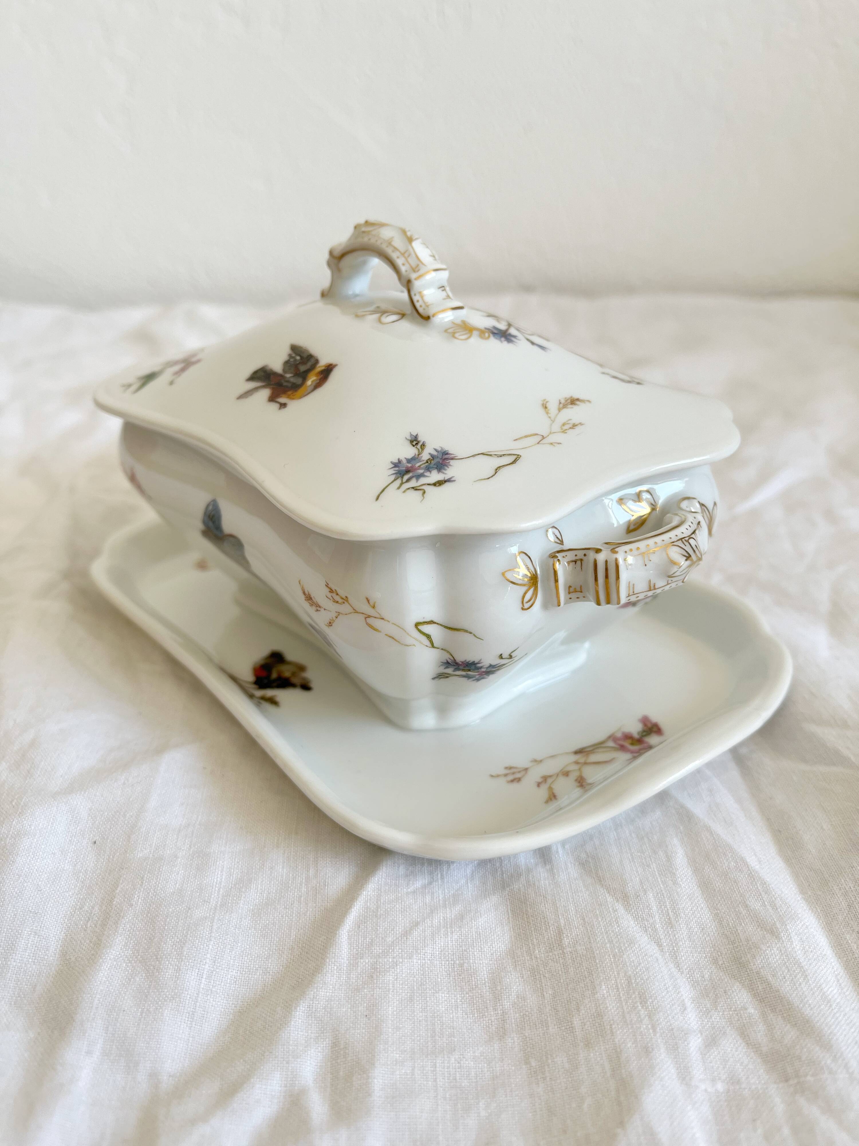 Antique Haviland Limoges porcelain sauce boat with lid, bird decor