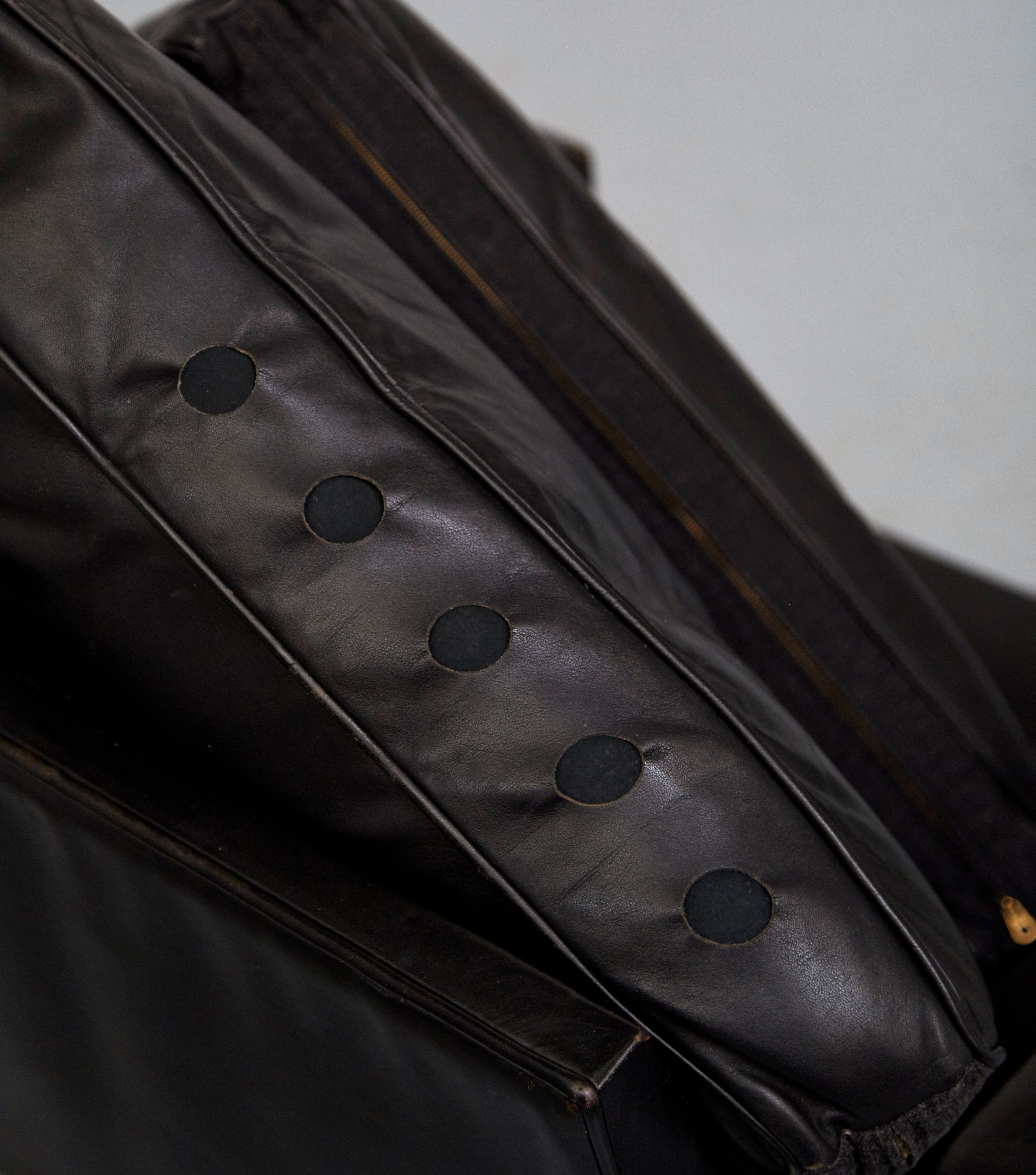 Lounge chairs by George Nelson for Herman Miller