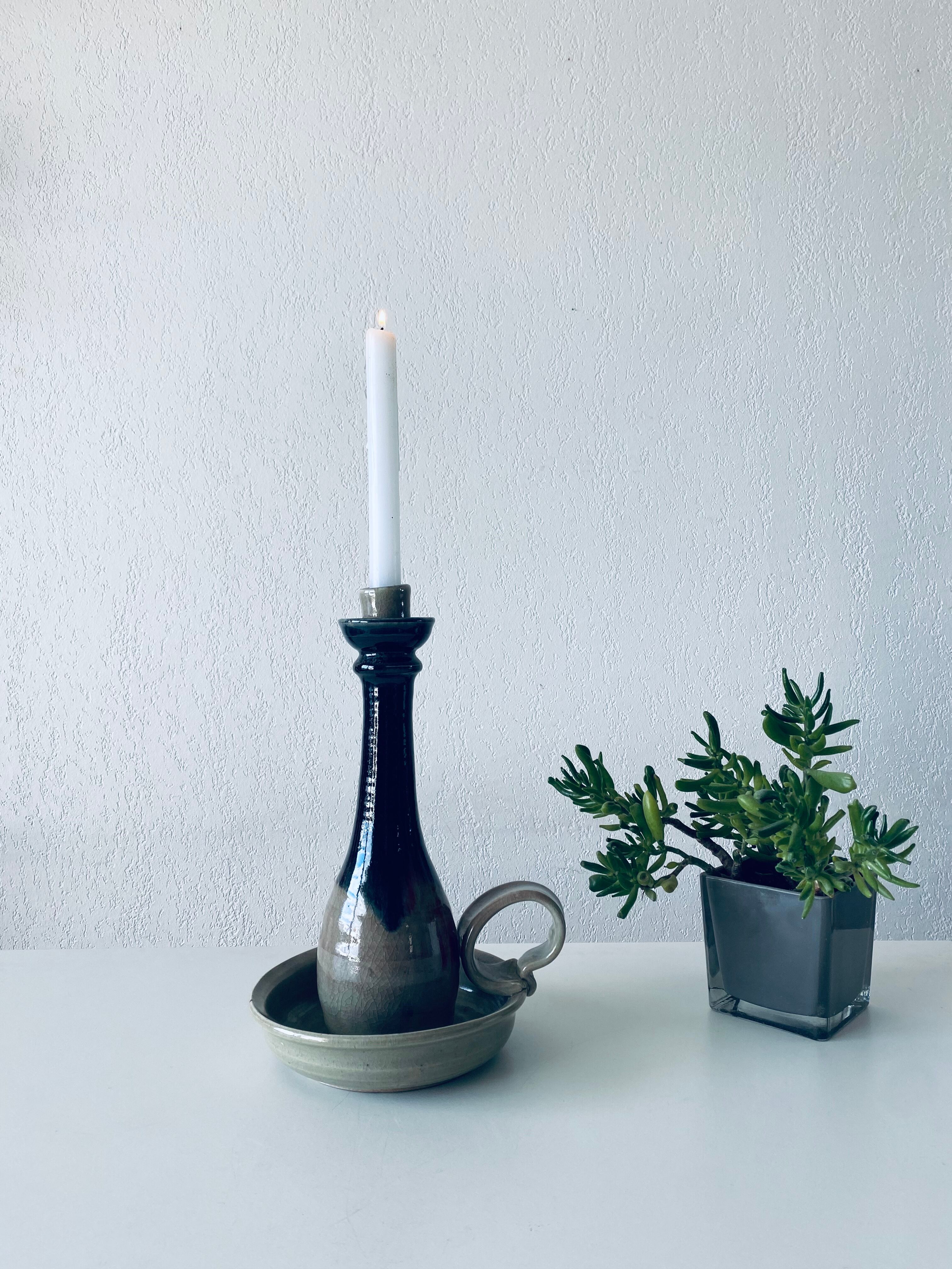 Candle holder in glazed ceramic