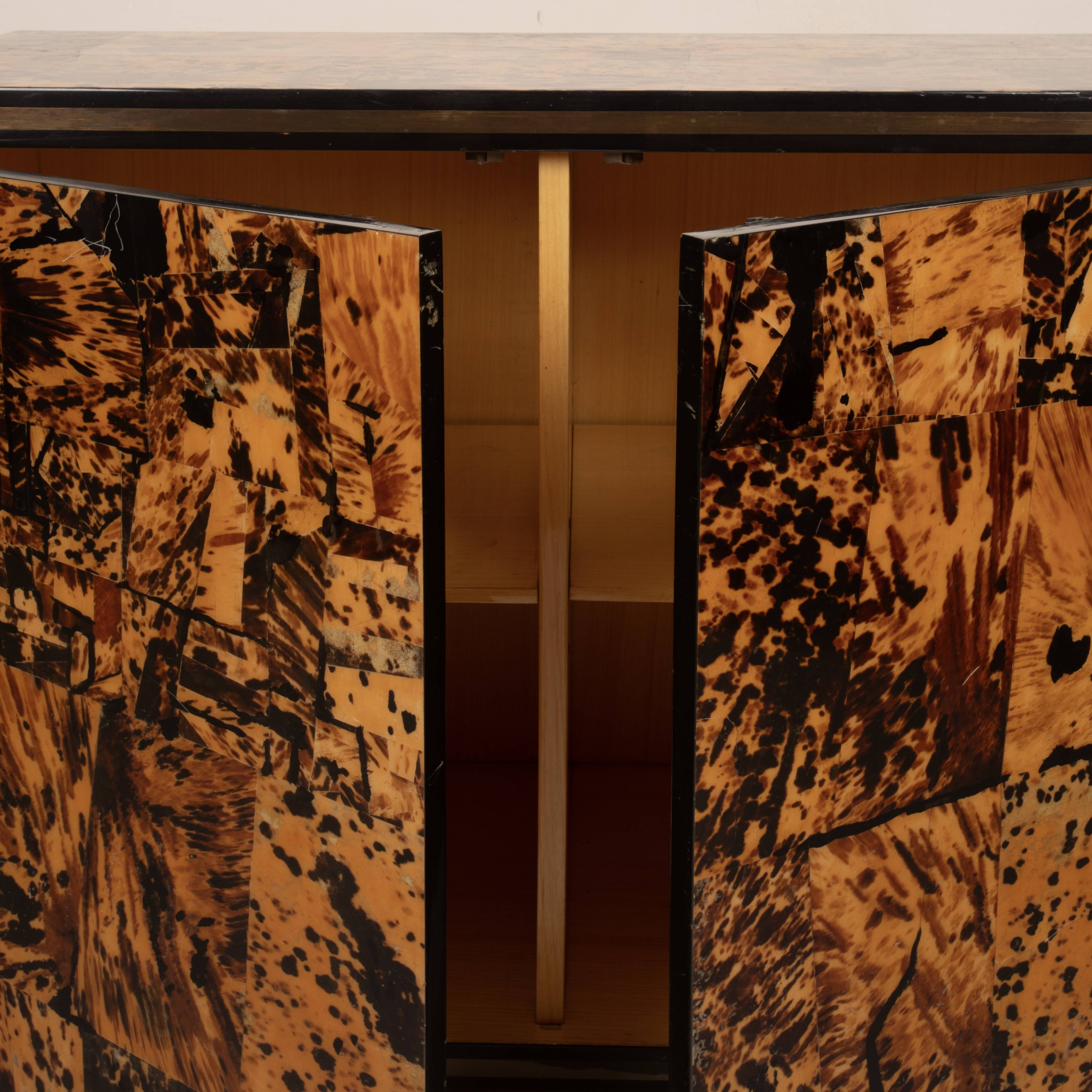 Unique Tortoiseshell Cabinet by Roberto Jodice for Ottini Milano 1974