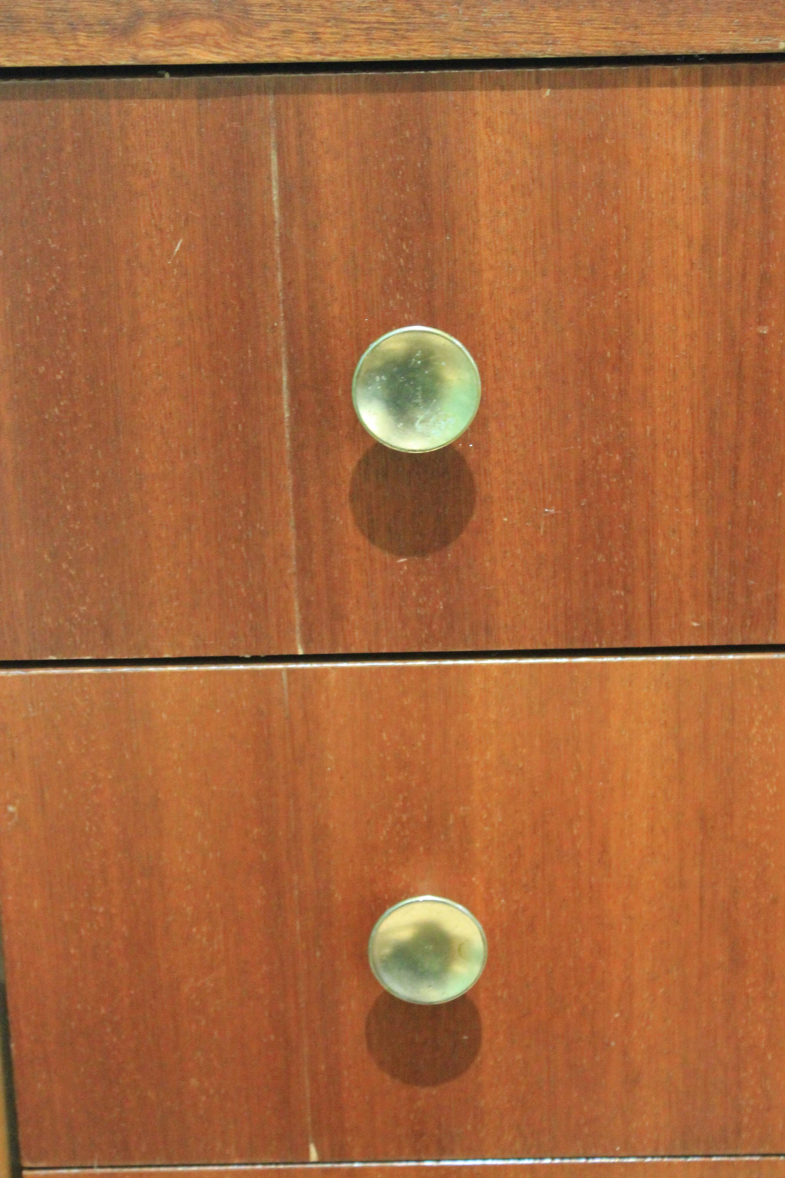 Vintage chest of drawers