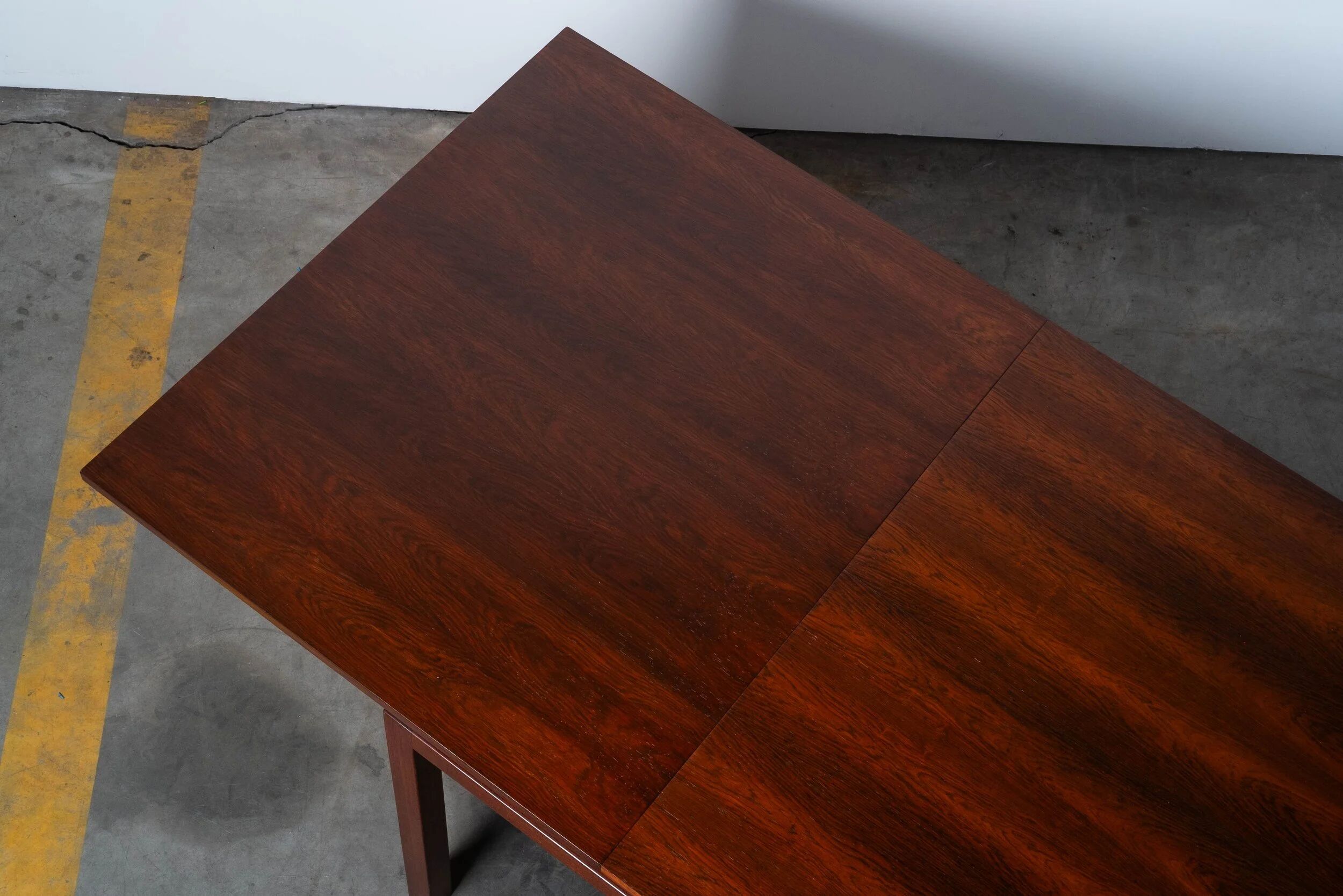 Alfred Hendrickx - Belform extendable dining table
