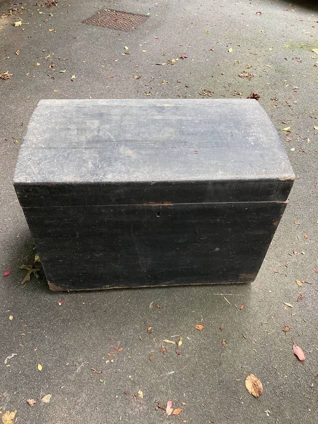 Malle de voyage en bois, ancienne L.75 x P.44 x H.54