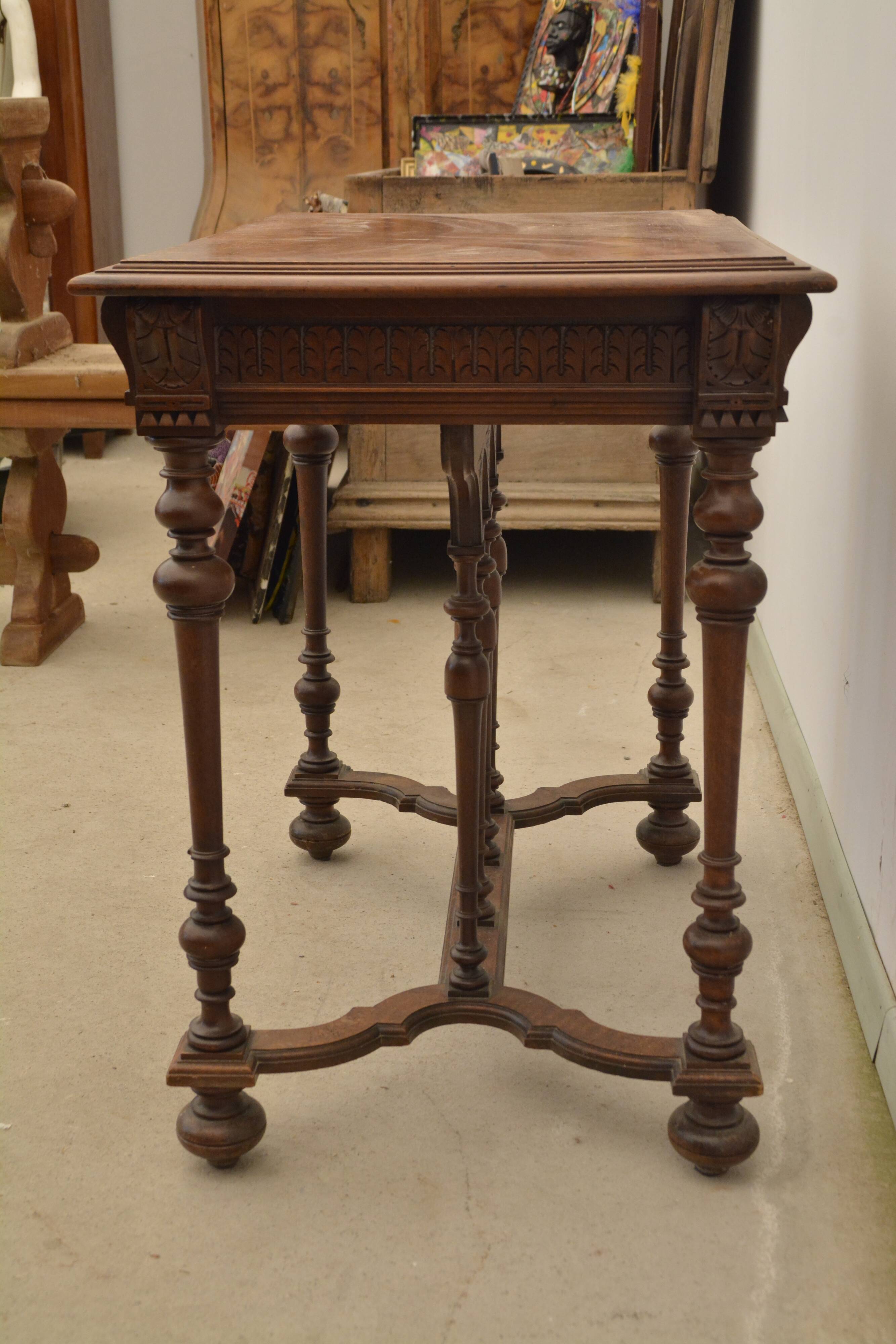 Gothic-style console