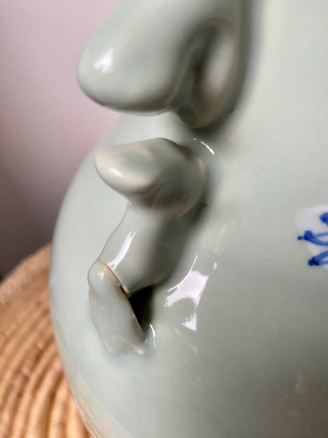 Baluster vase - China