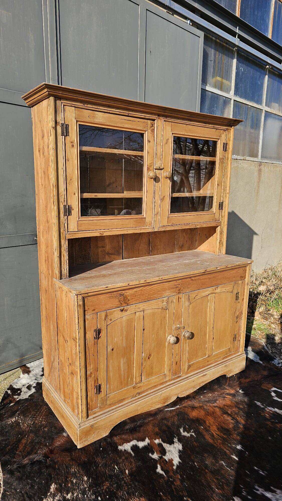 English sideboard. 1900.