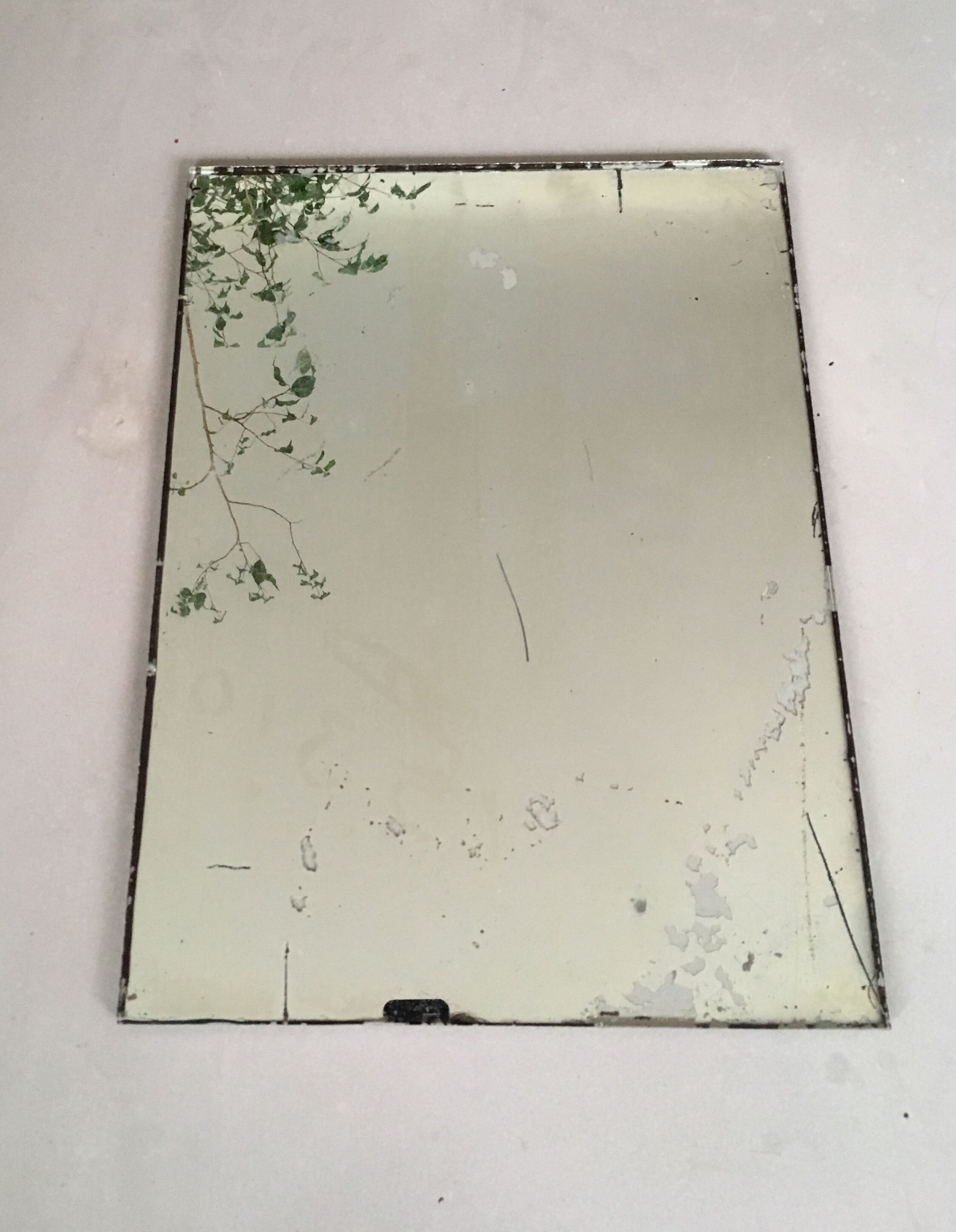 Miroir piqué ancien 36x48 cm