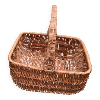 Large wicker basket