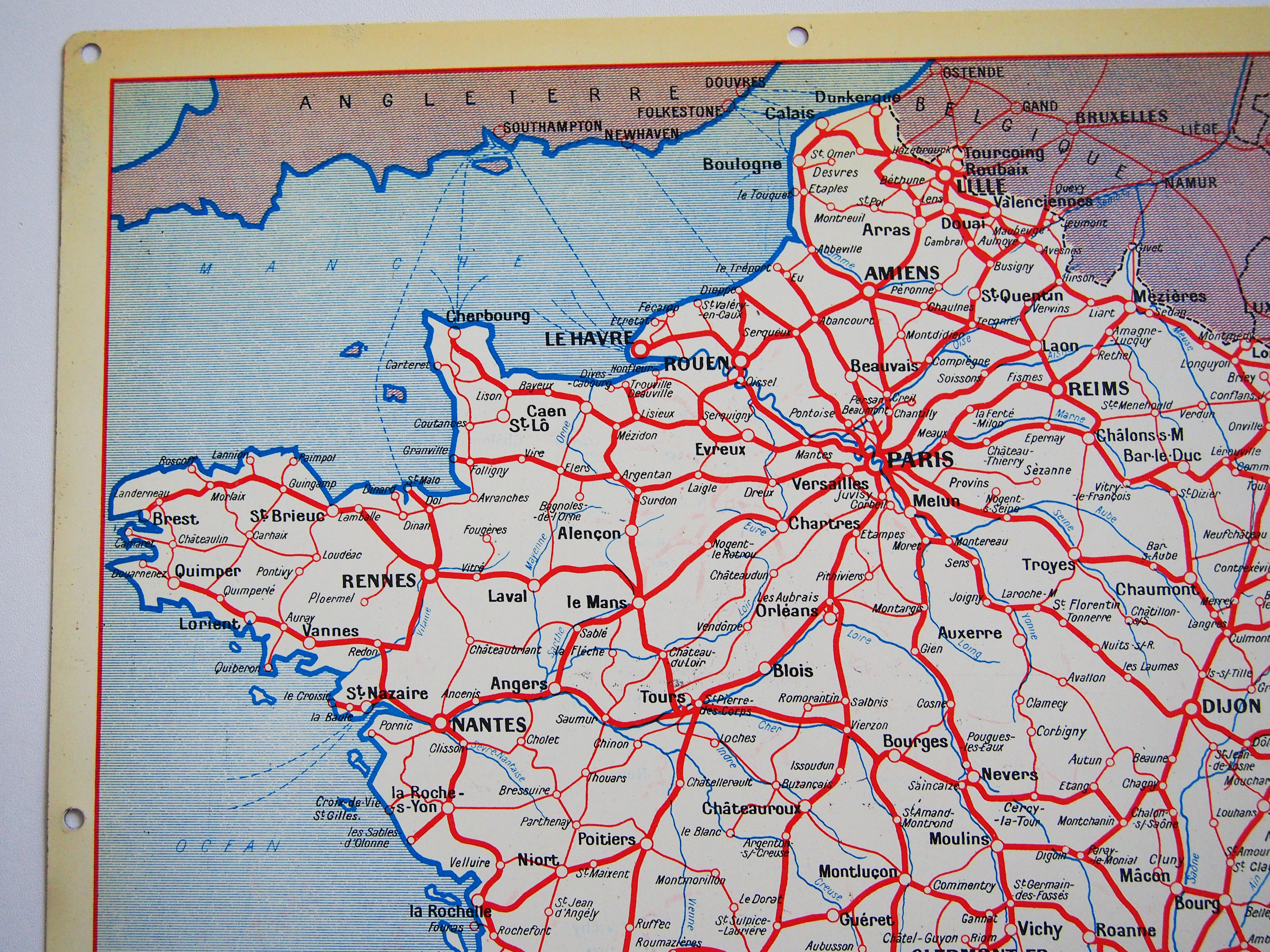 Carte de France en métal sncf