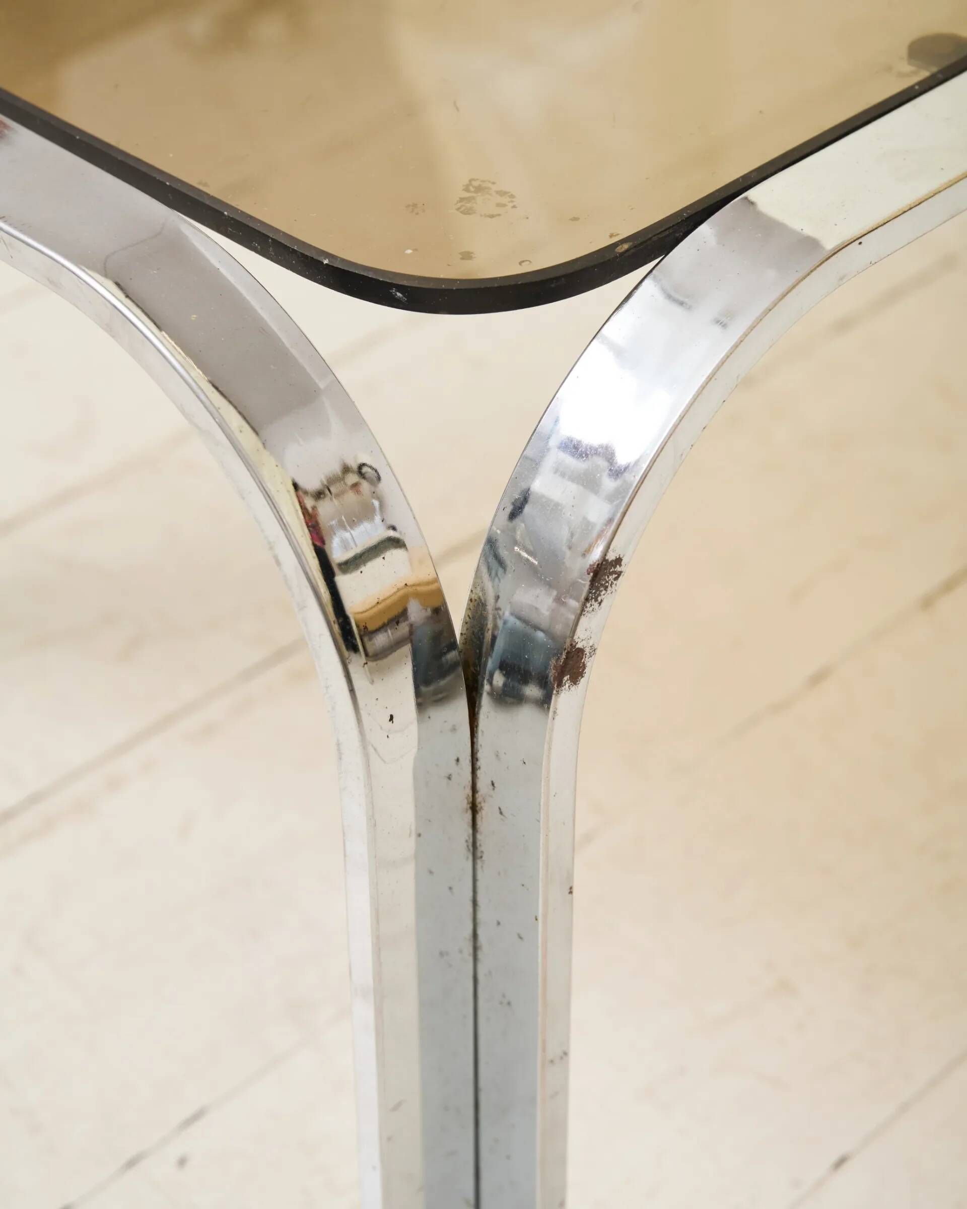 Table basse en chrome et verre fumé "Mozambo", Italie, 1970s