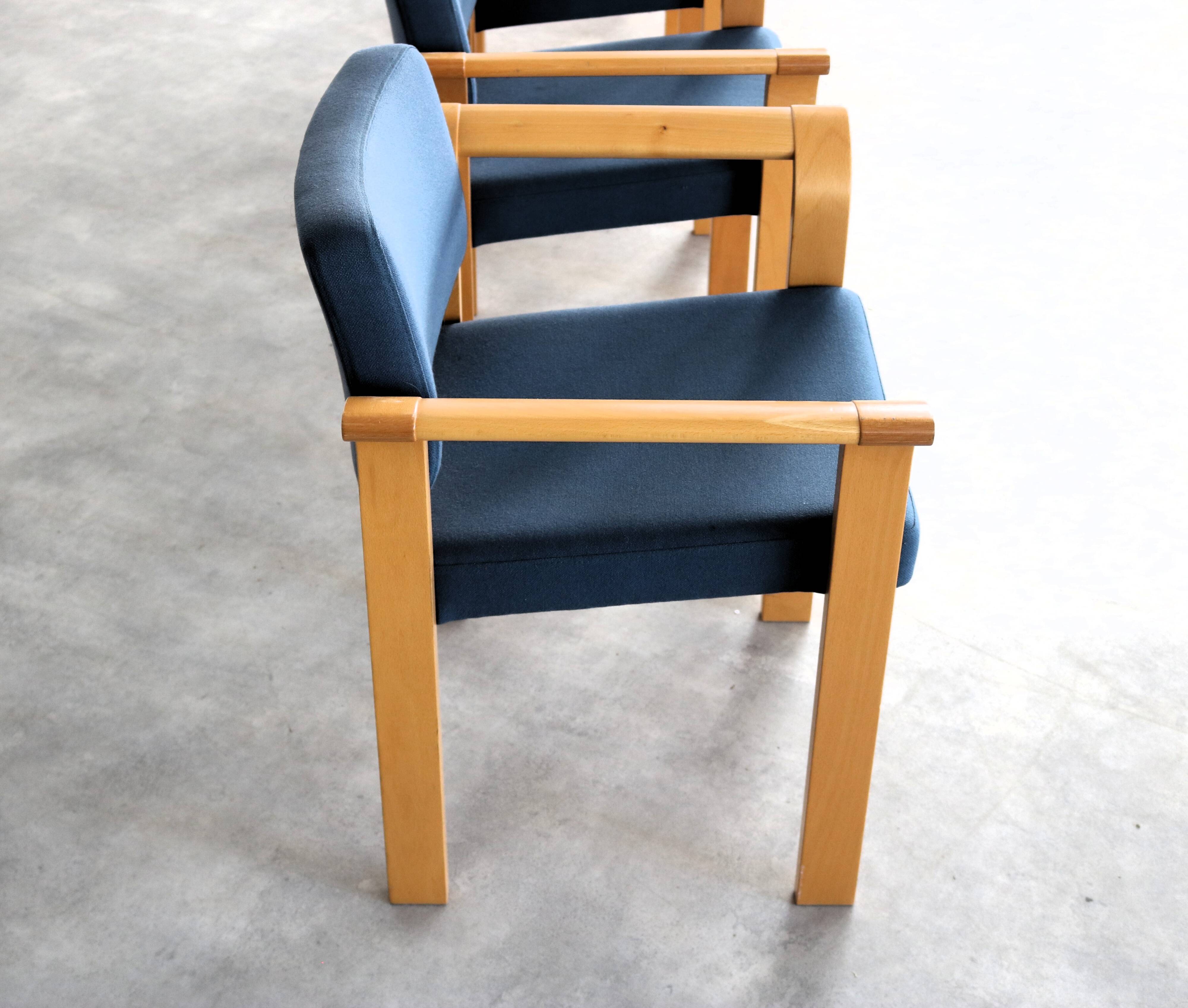 Vintage chairs | dining chairs | Magnus Olesen