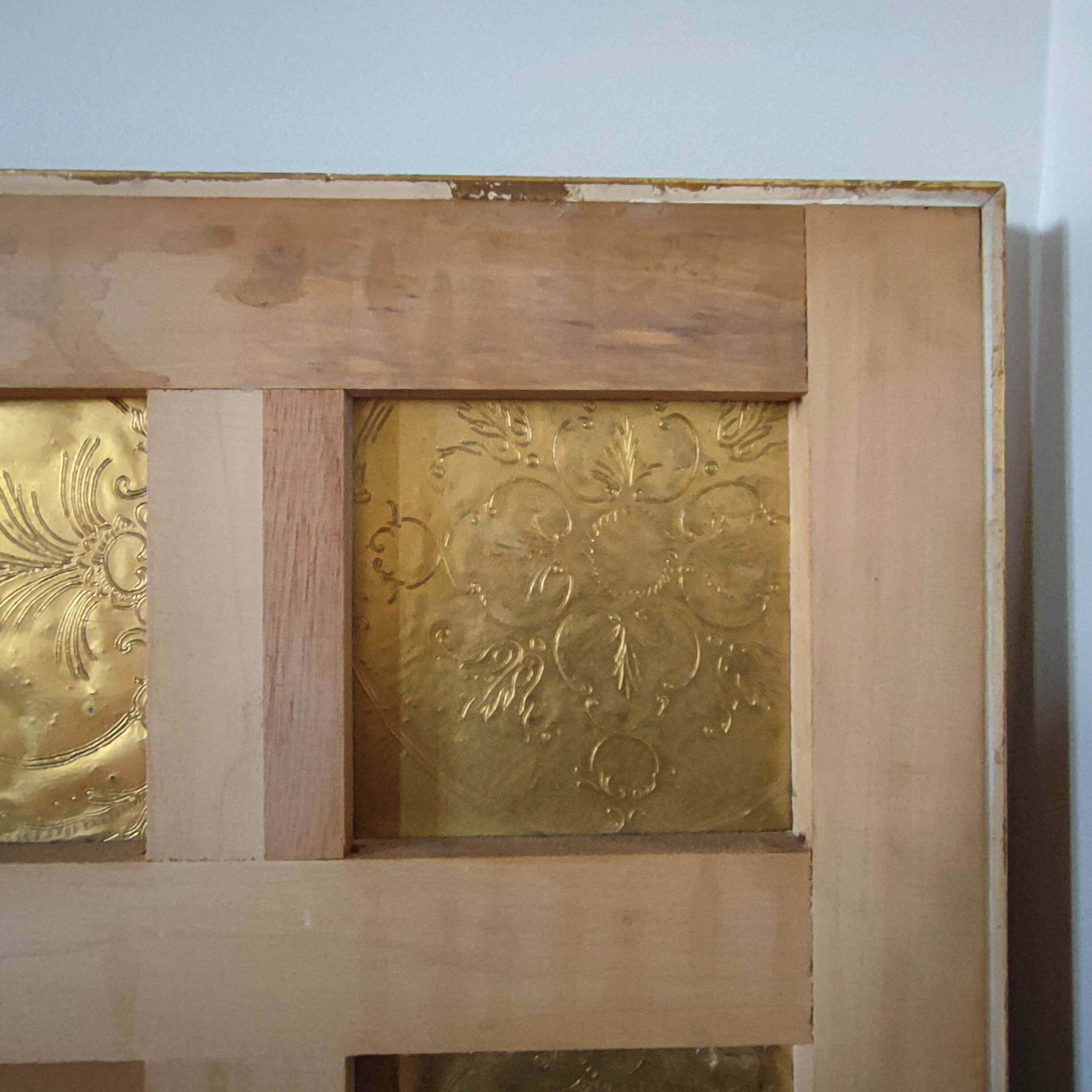 Bistro/brewery mirror