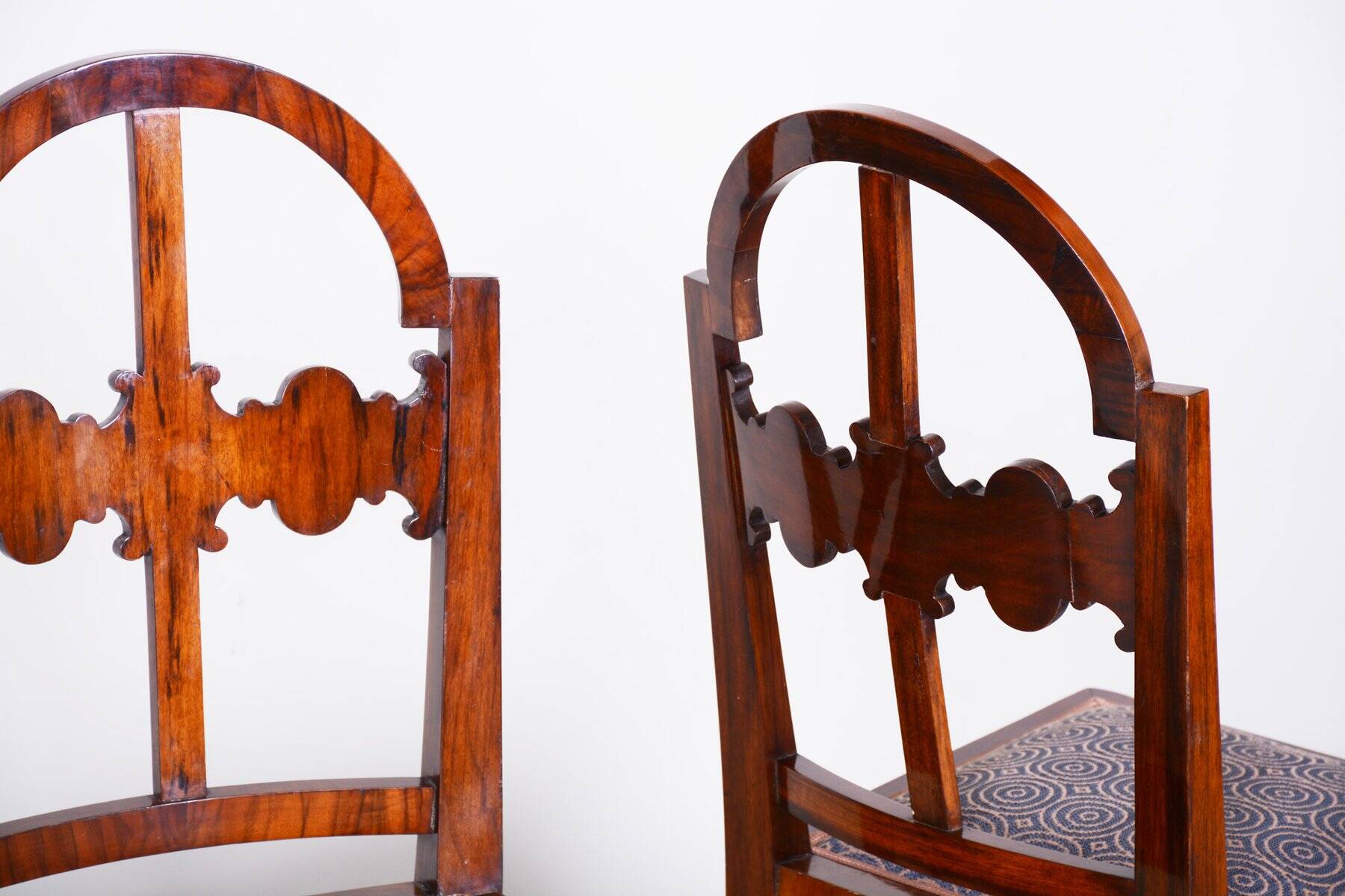 Art Deco Dinig Set in Caucasian Walnut, 1920s, Set of 7