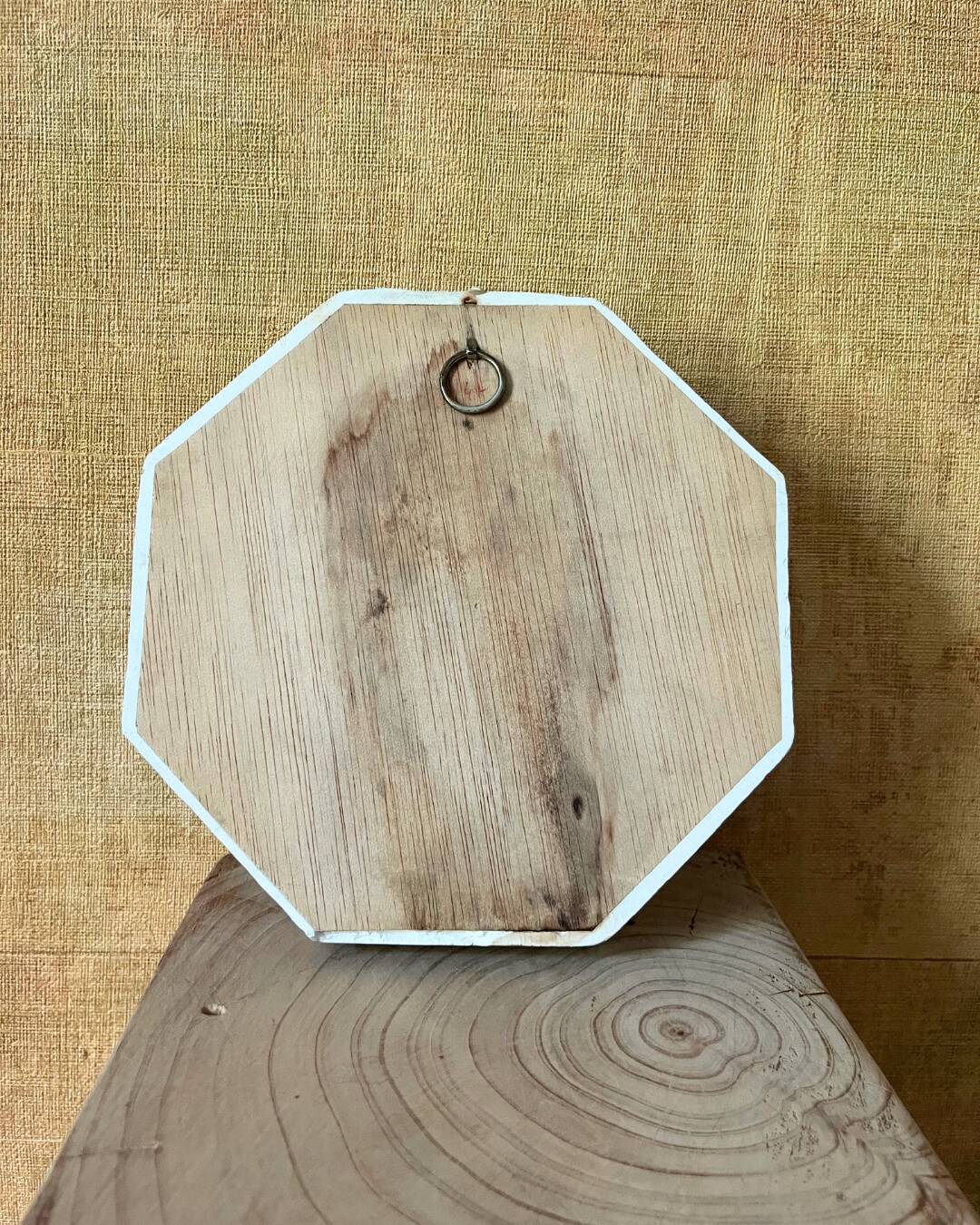 Small wooden wall mirror – Embossed floral decoration