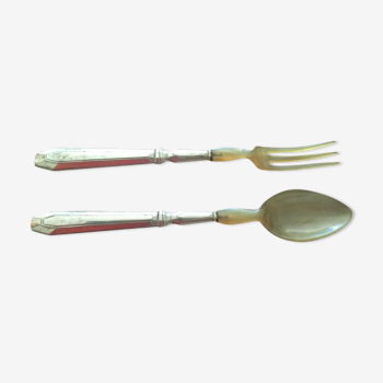 Old salad cutlery in horn and silver metal