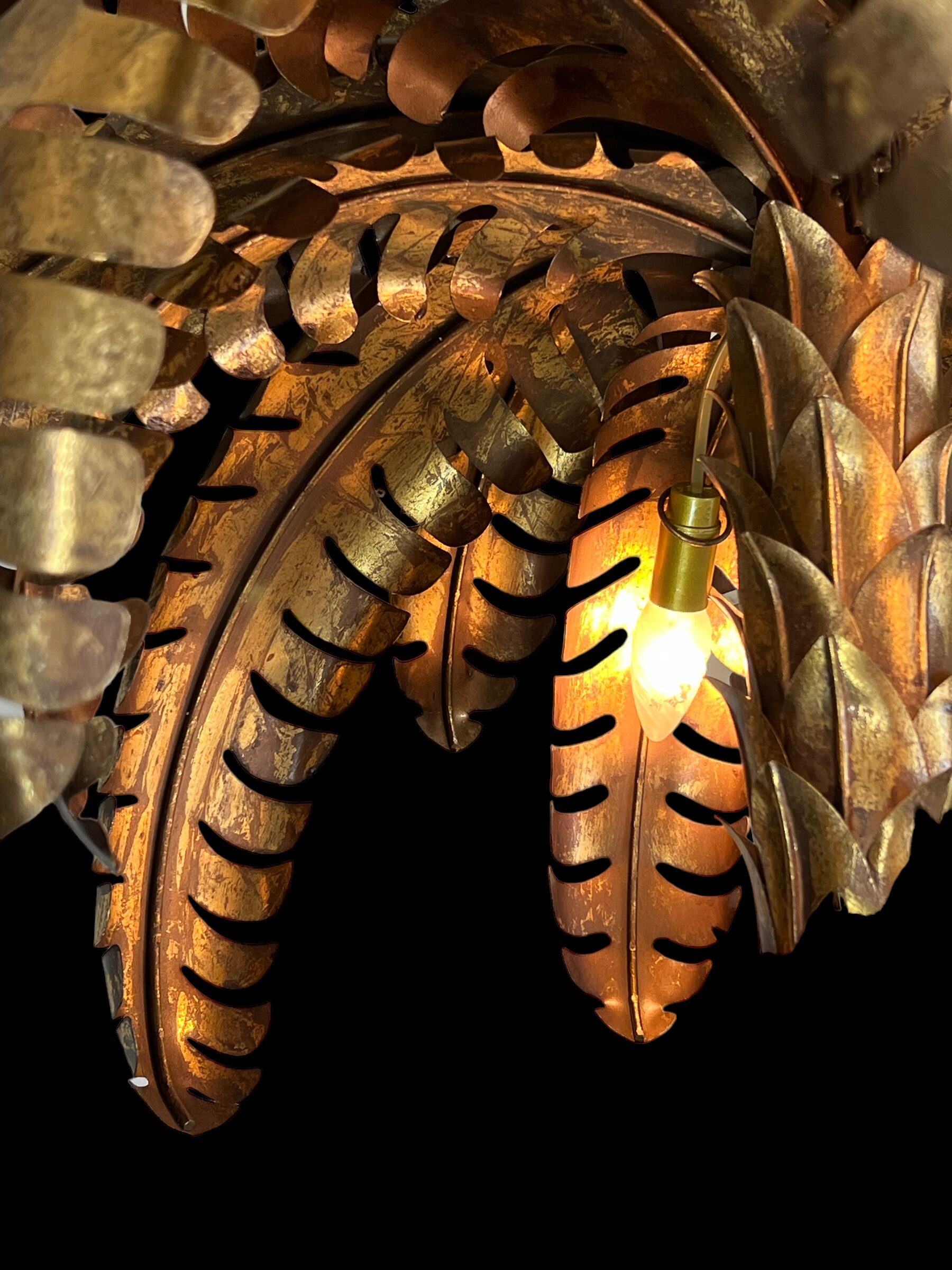 Lampadaire en forme de palmier en métal doré