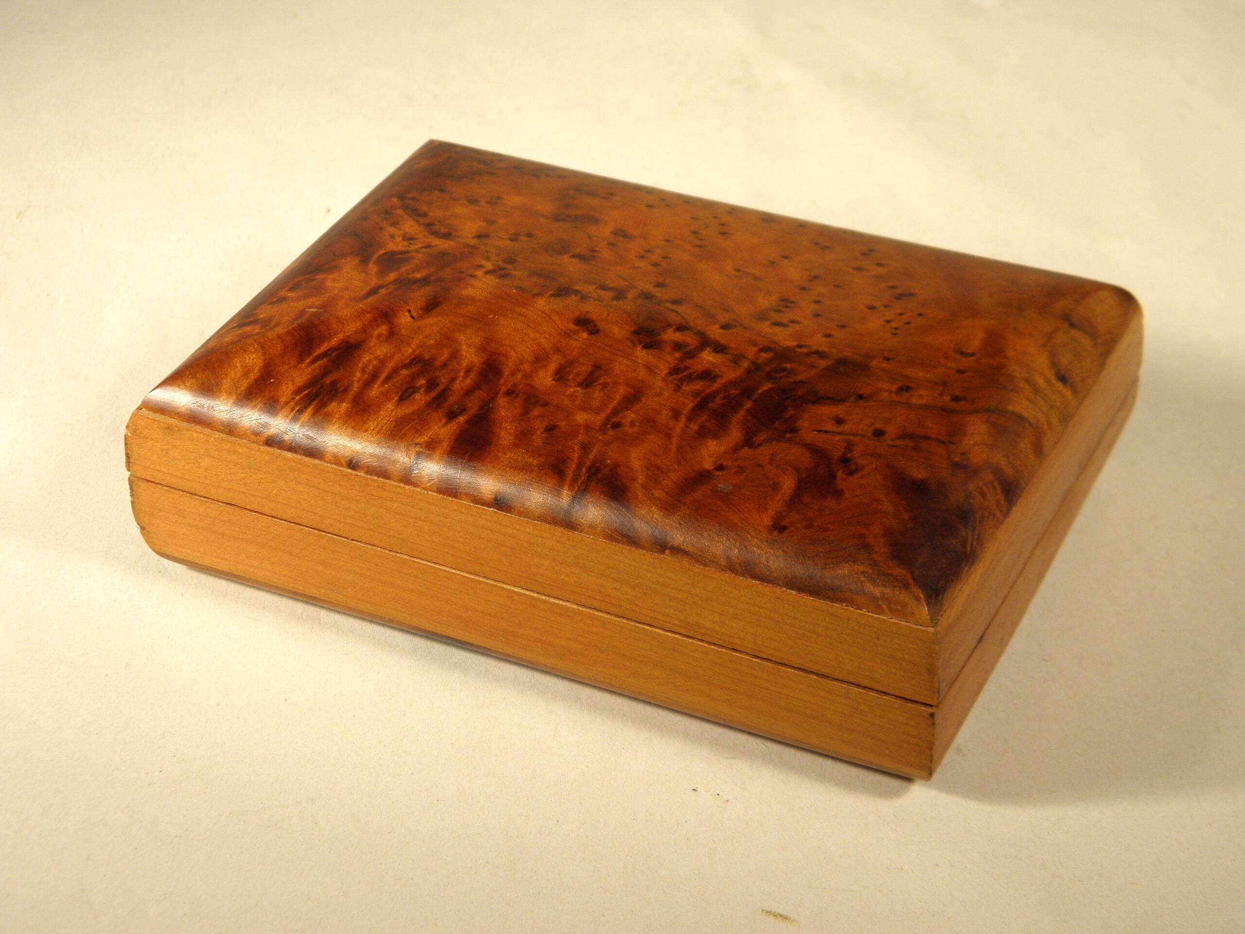 Thuja burl box 13 x 9