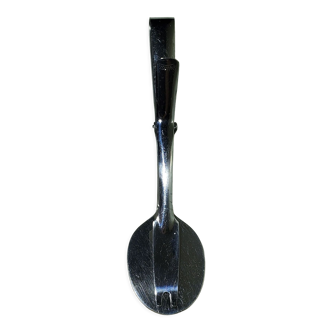 Pelican service clamp