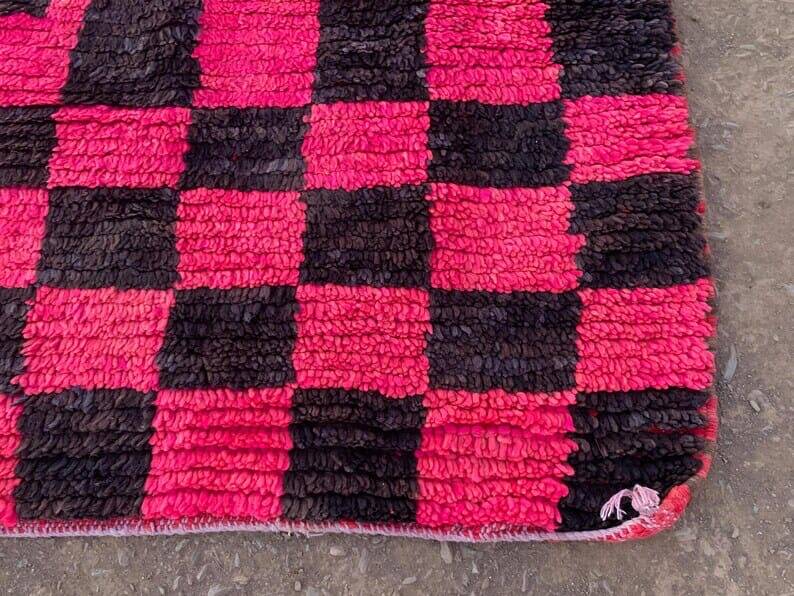 Handmade square Berber rug, size 150 x 250 cm