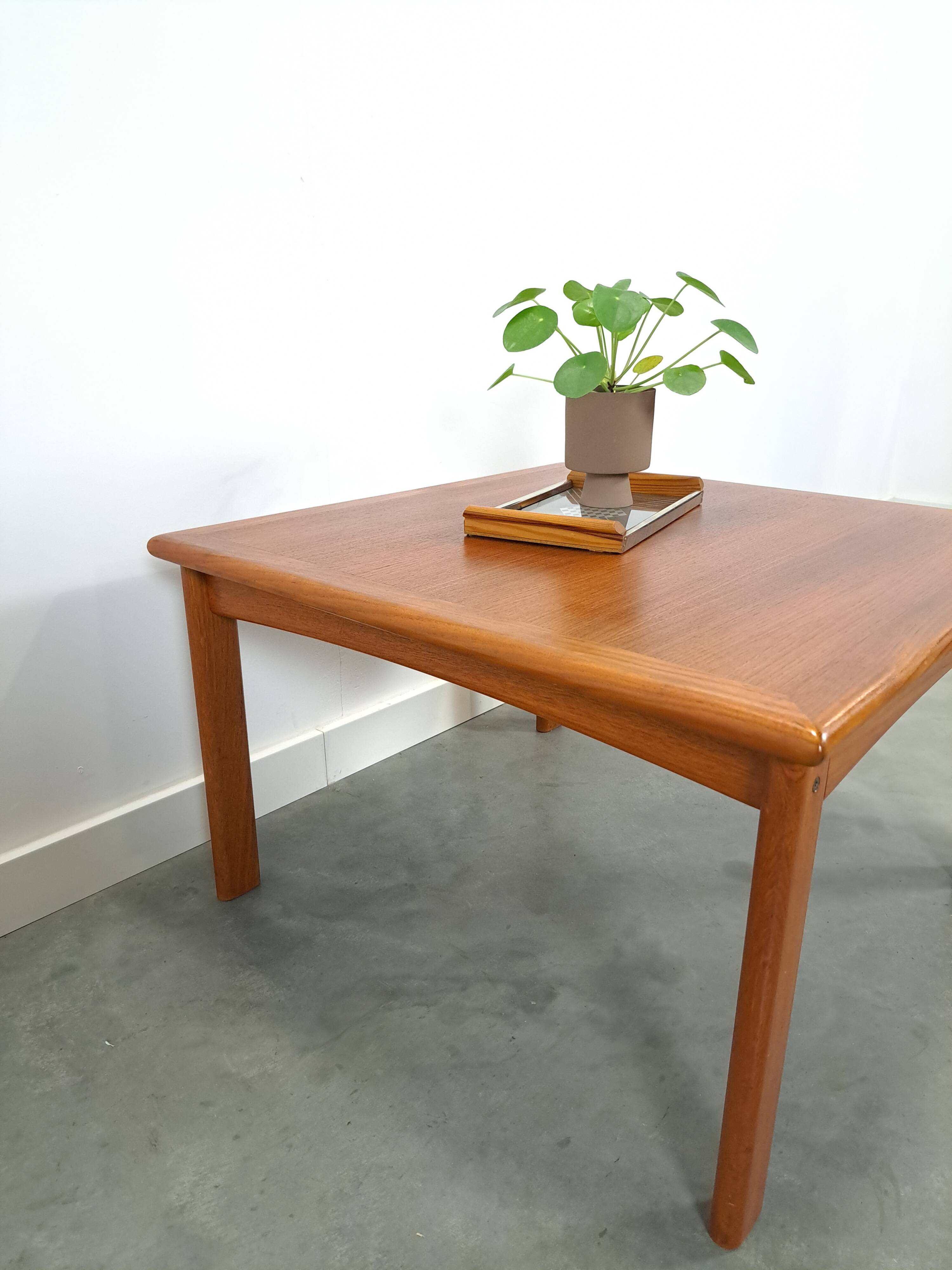 Teak Deens Glostrup vierkante salontafel, nr.1