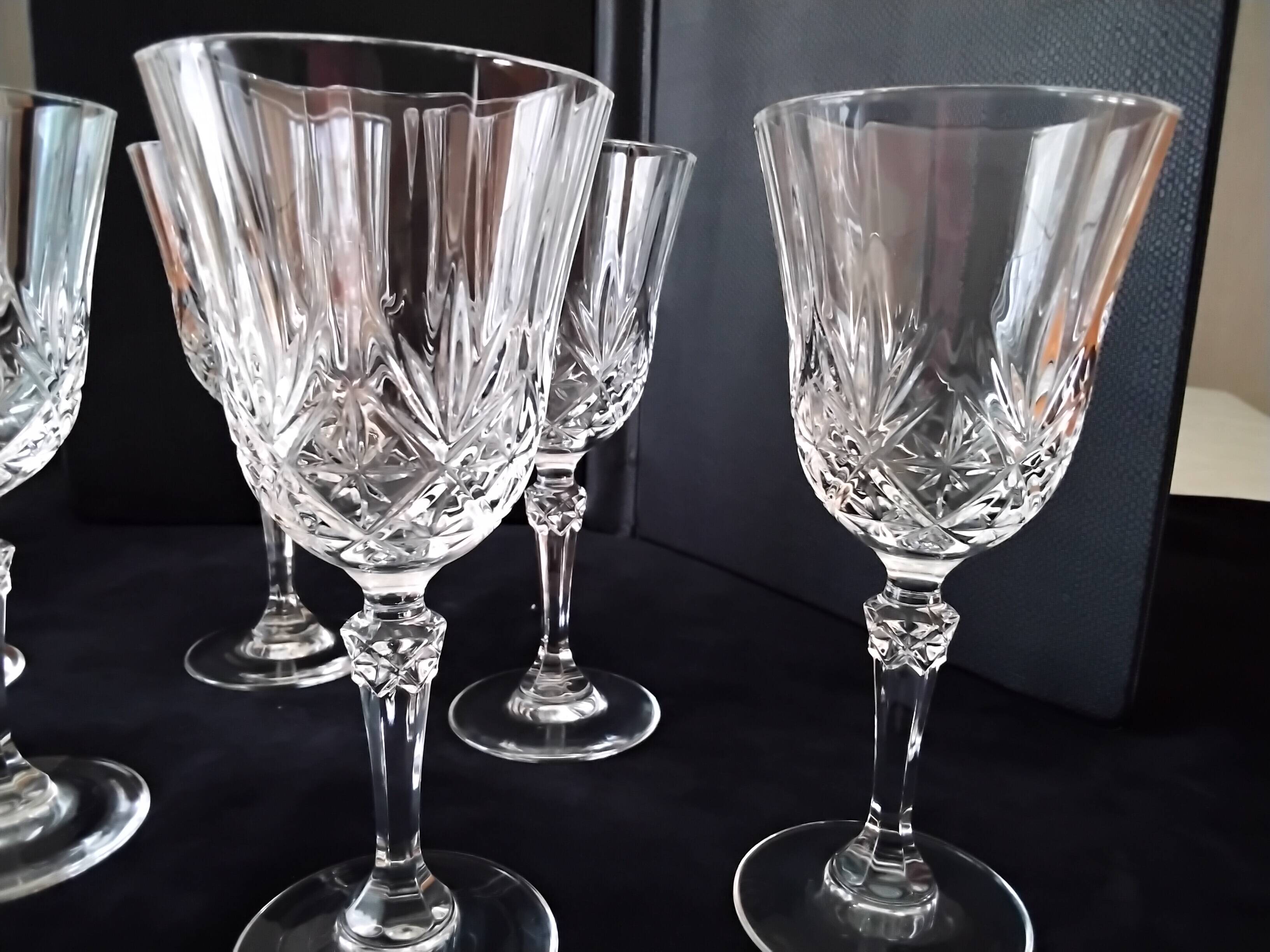 6 RCR crystal wine glasses