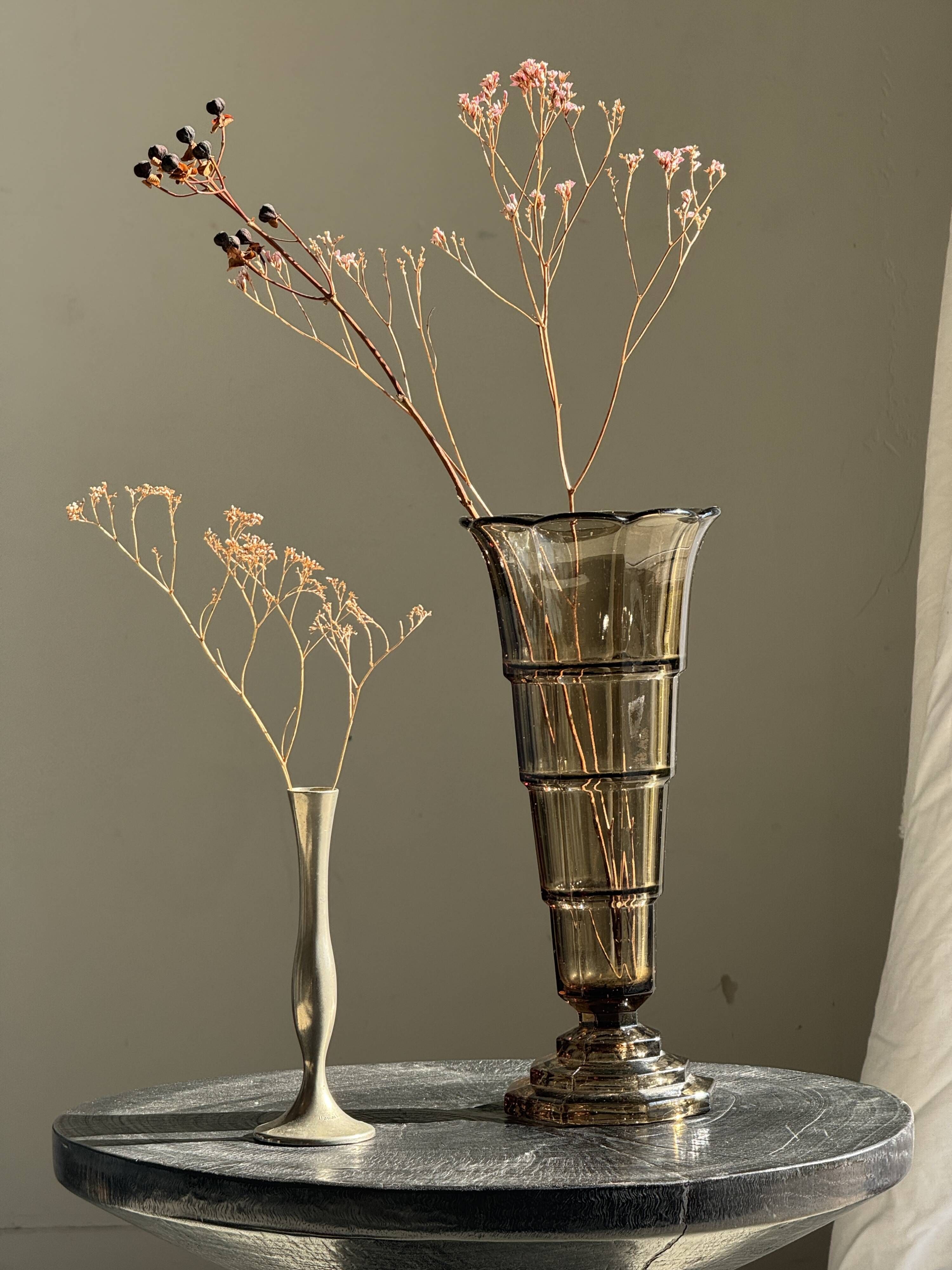 Flared Art Deco vase in smoked moulded glass with steps H30 W13.5