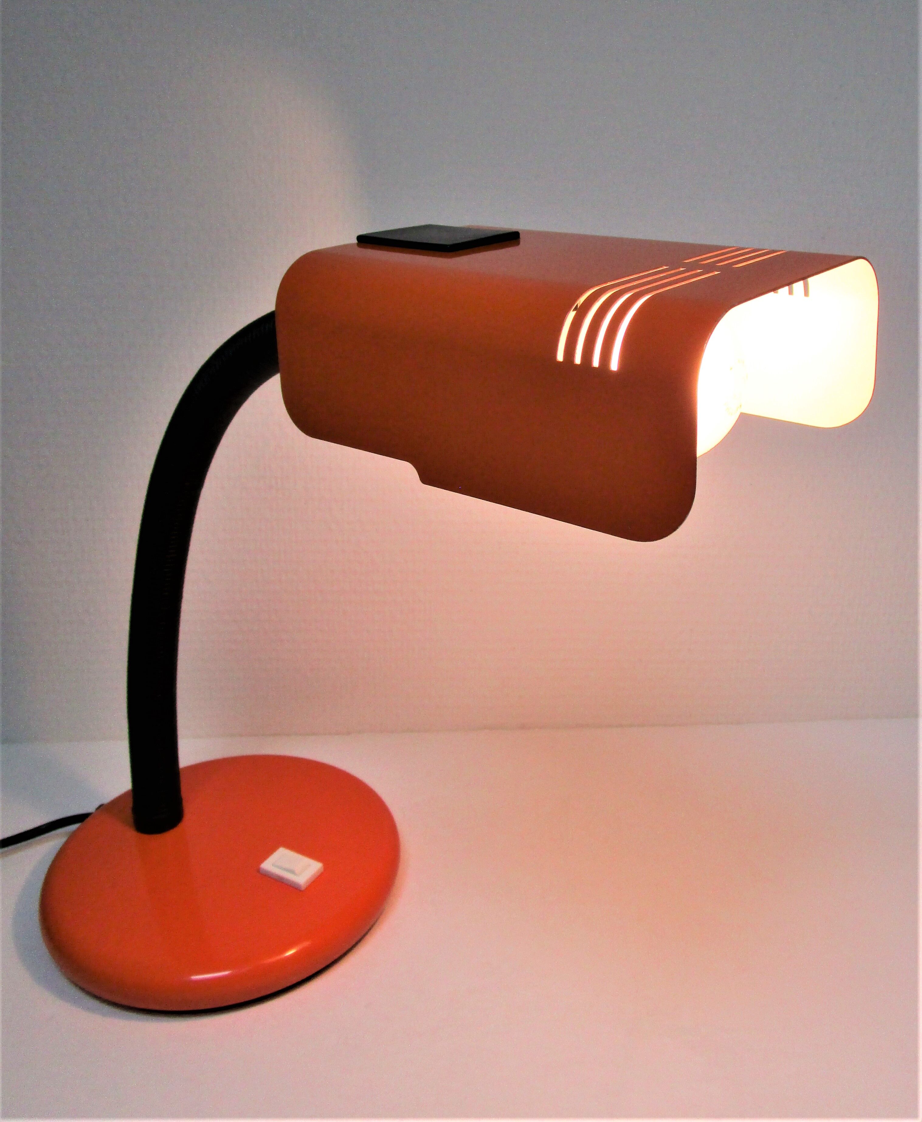 Office lamp targetti sankey metal orange vintage 70s