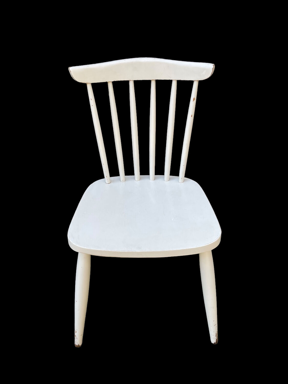 Series of 4 vintage solid wood chairs Scandinavian style