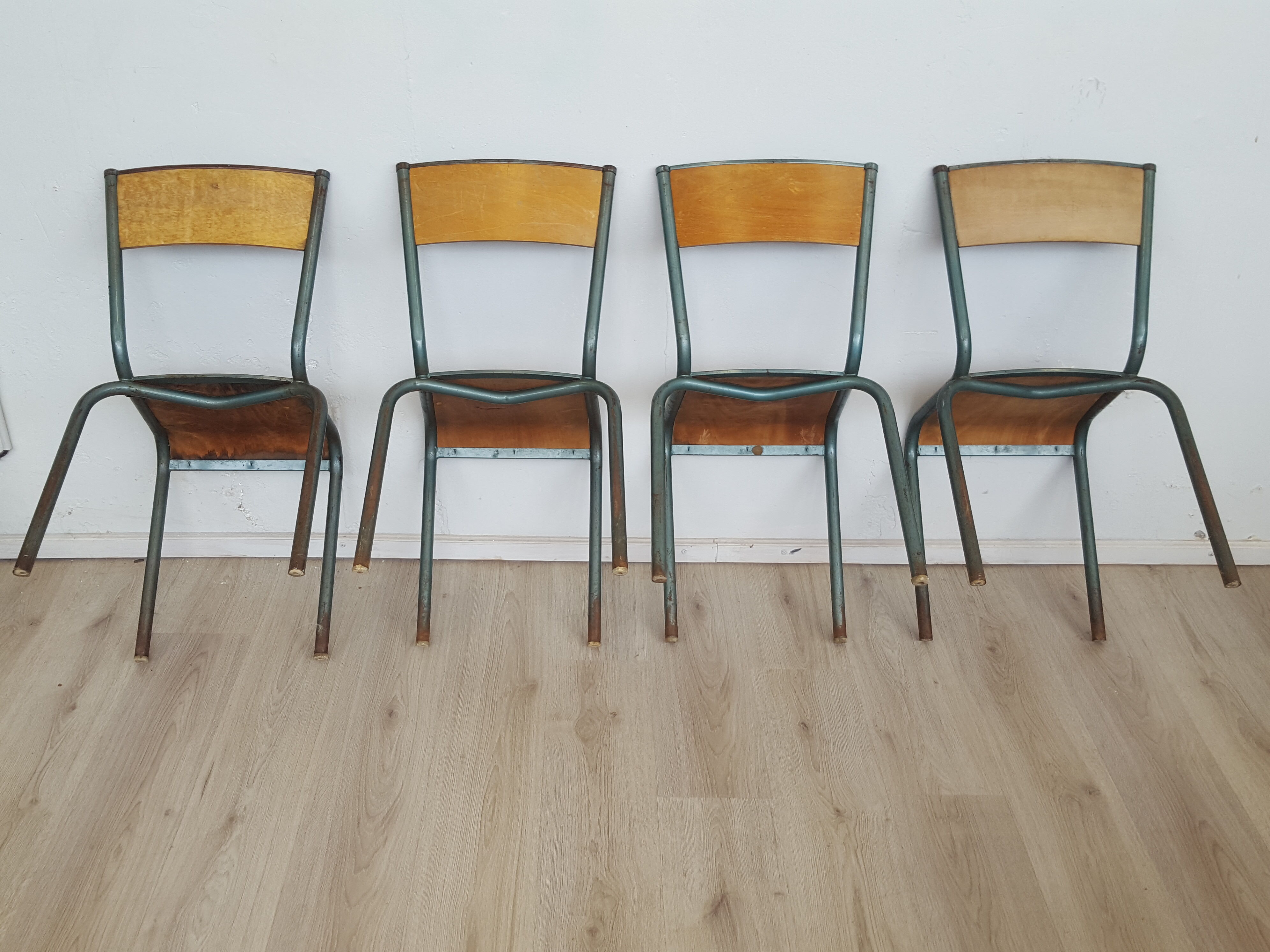 Adult school chairs