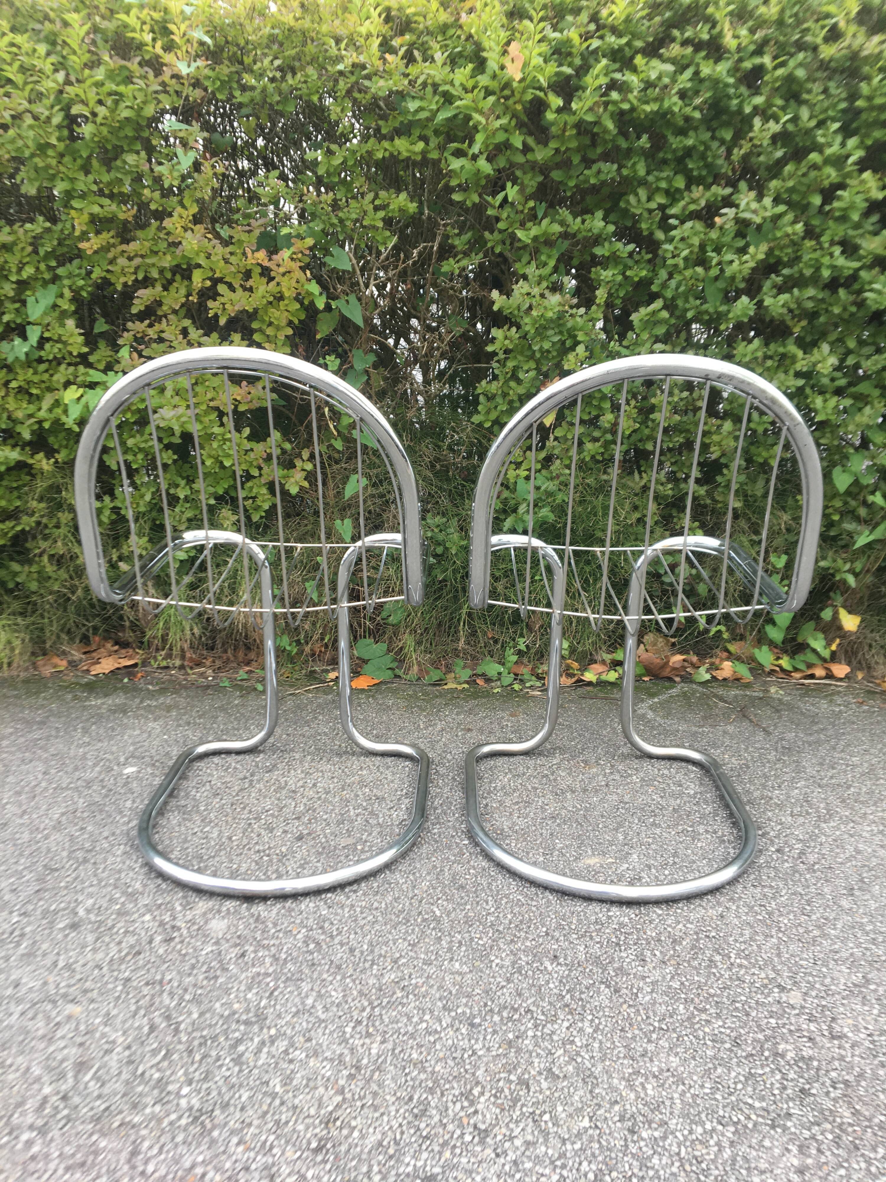 Chrome steel chairs from the 70