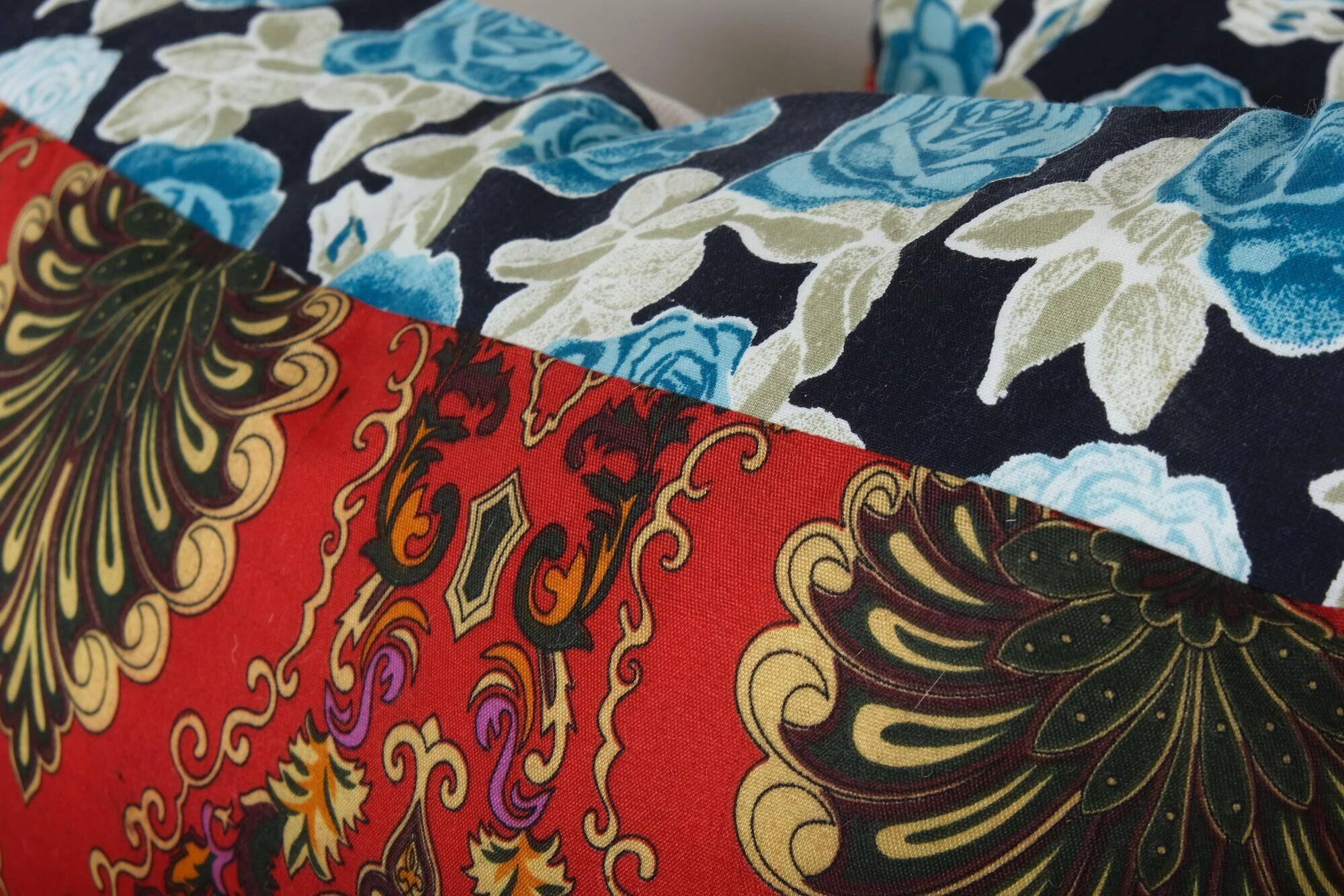 Set of 2 vintage Turkish cushion covers 38x56 cm