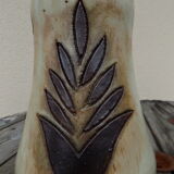 Flamed stoneware vase decorated with leaves