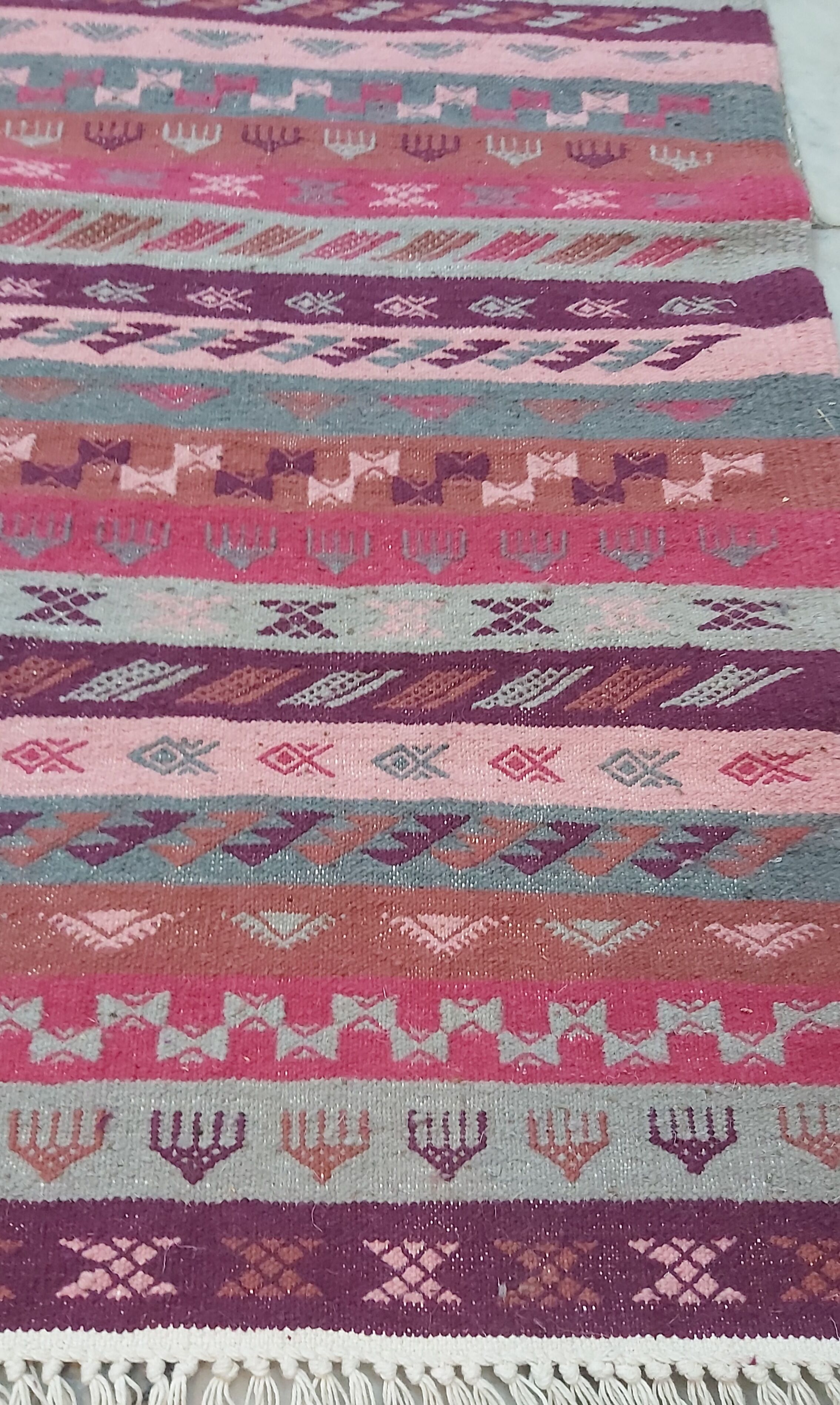 Handmade kilim carpet 138x73cm