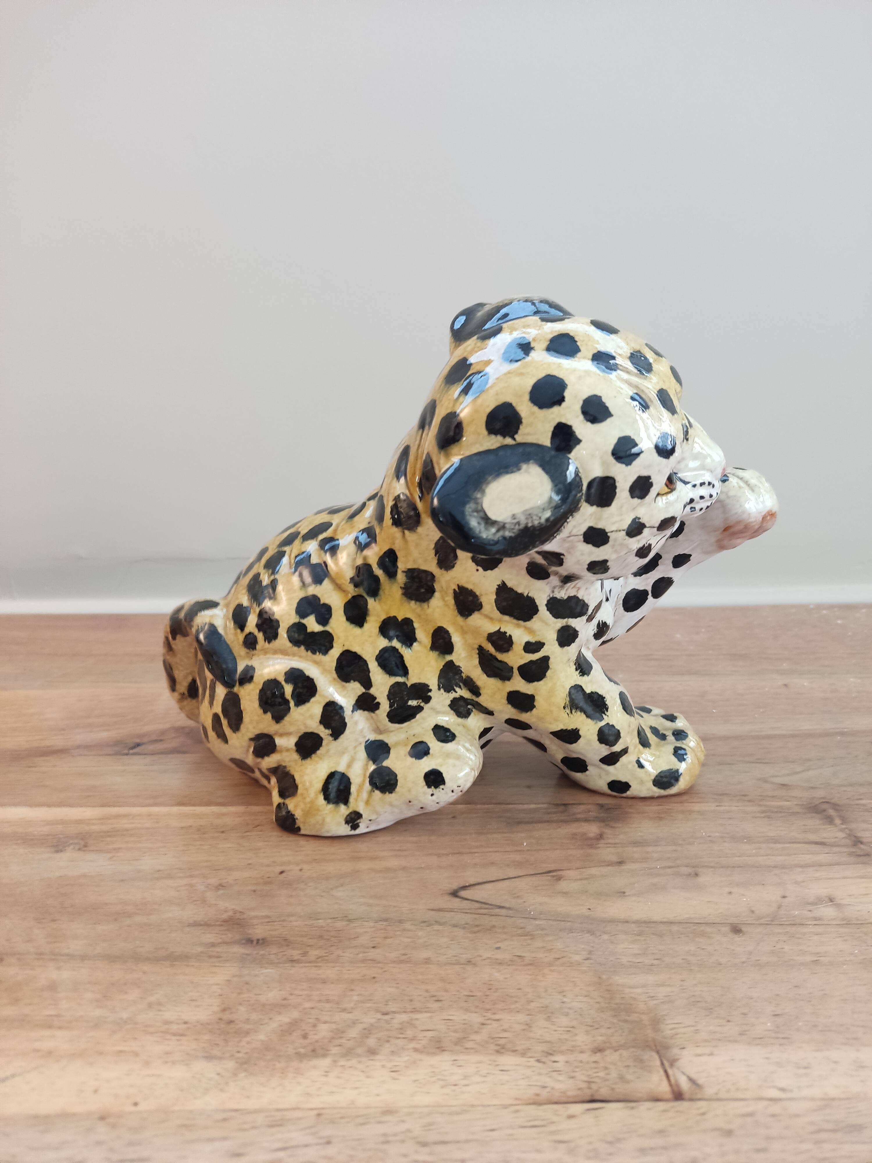 Sculpture of a young leopard