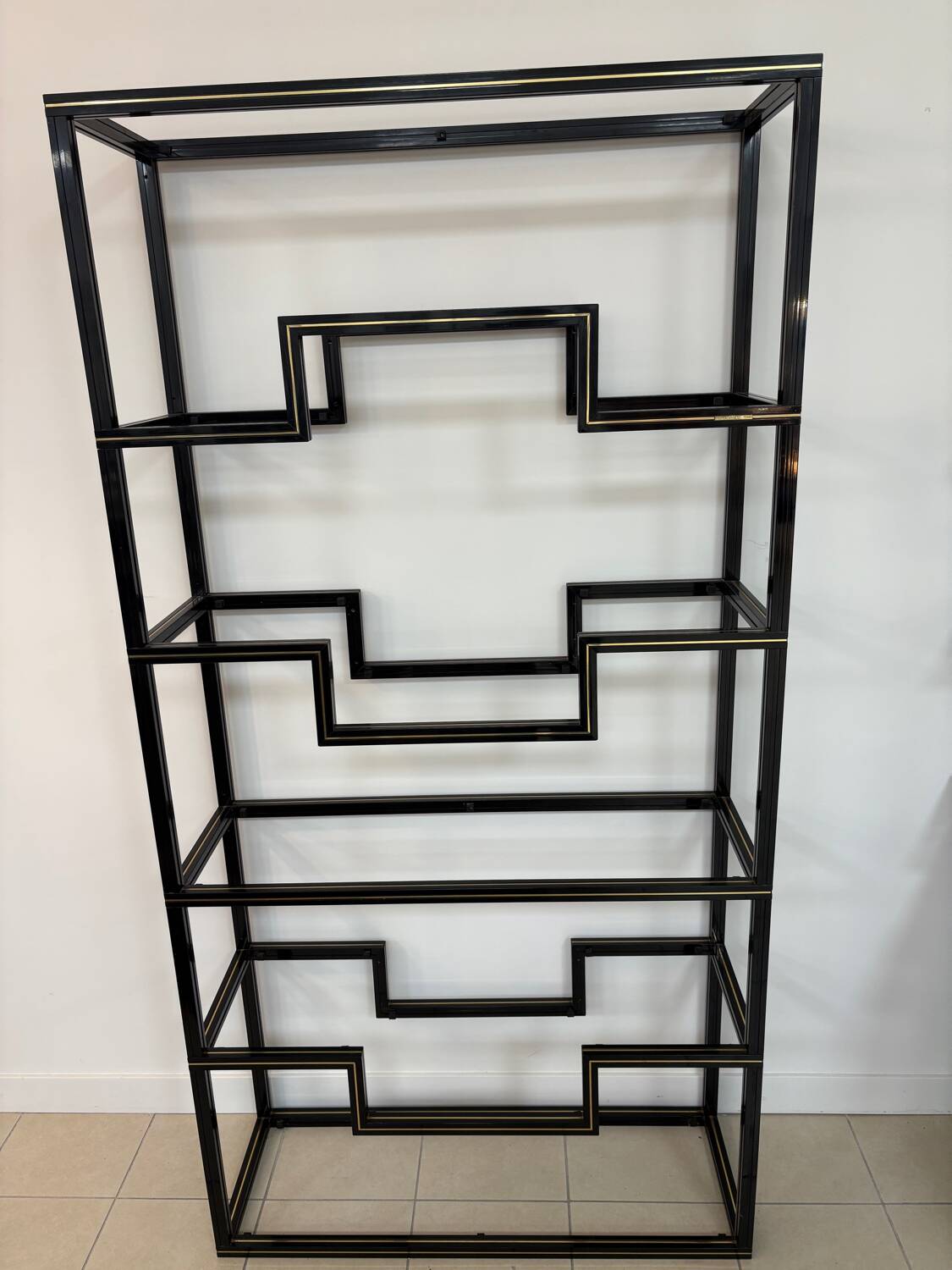 Pierre Vandel Paris shelf, black and gold, 1970s, France