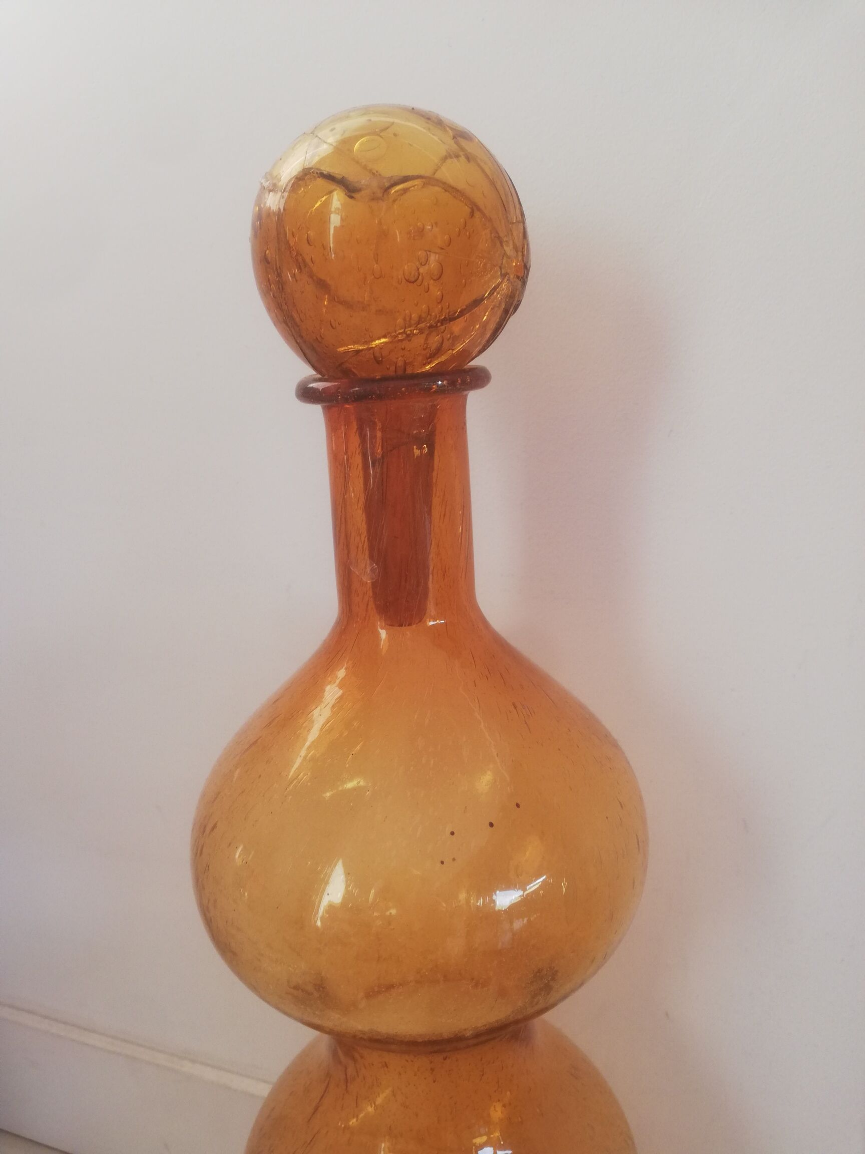 Demijohn glass vase in amber amber gold