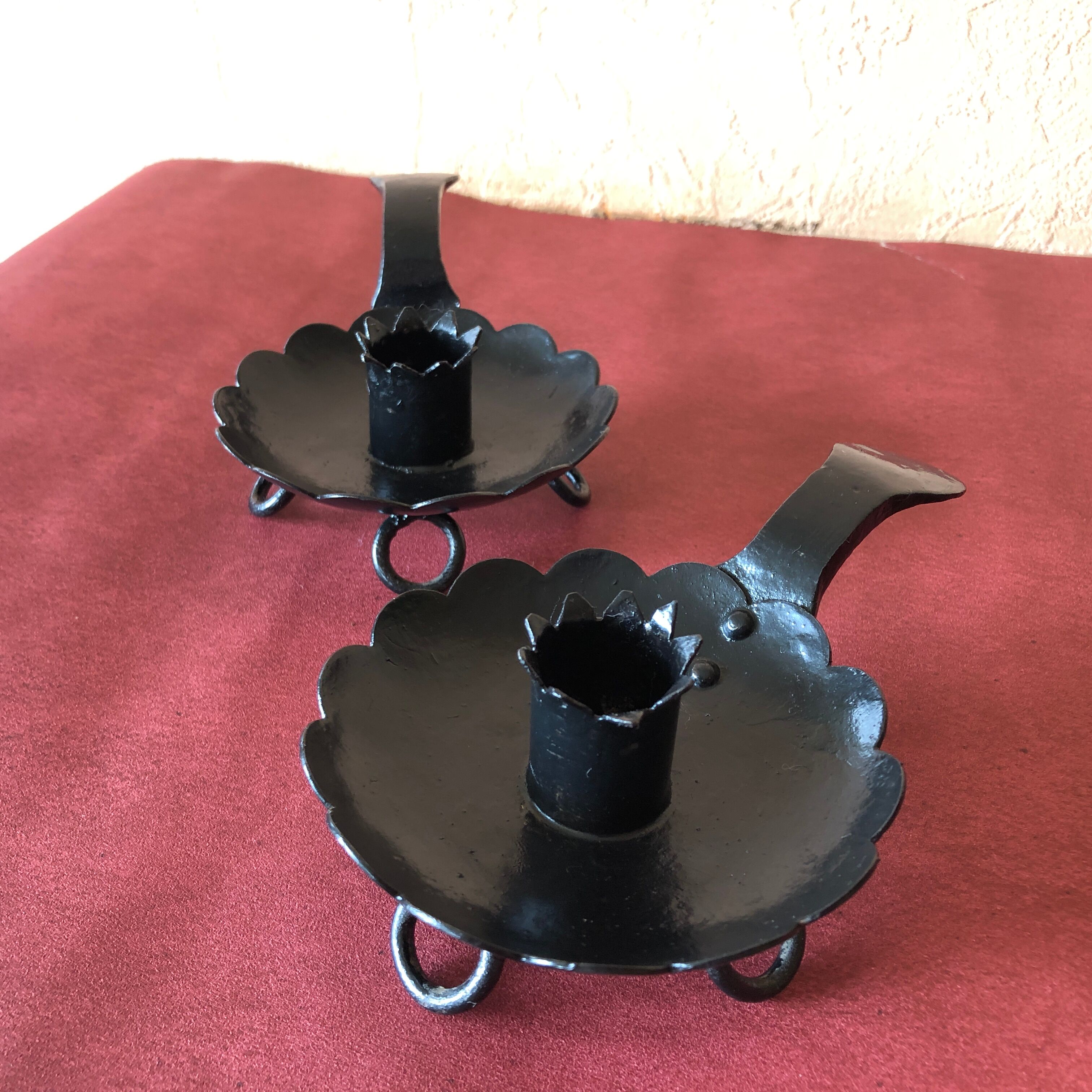 Paire de bougeoirs à main fer forgé vintage