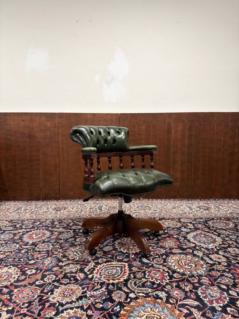 Chaise de bureau Chesterfield verte anglaise classique