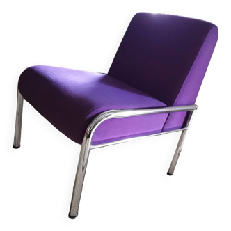 1970's Chaise en tissu violet avec pieds chromés