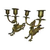 Paire de bougeoirs a mains anciens dragons chimère