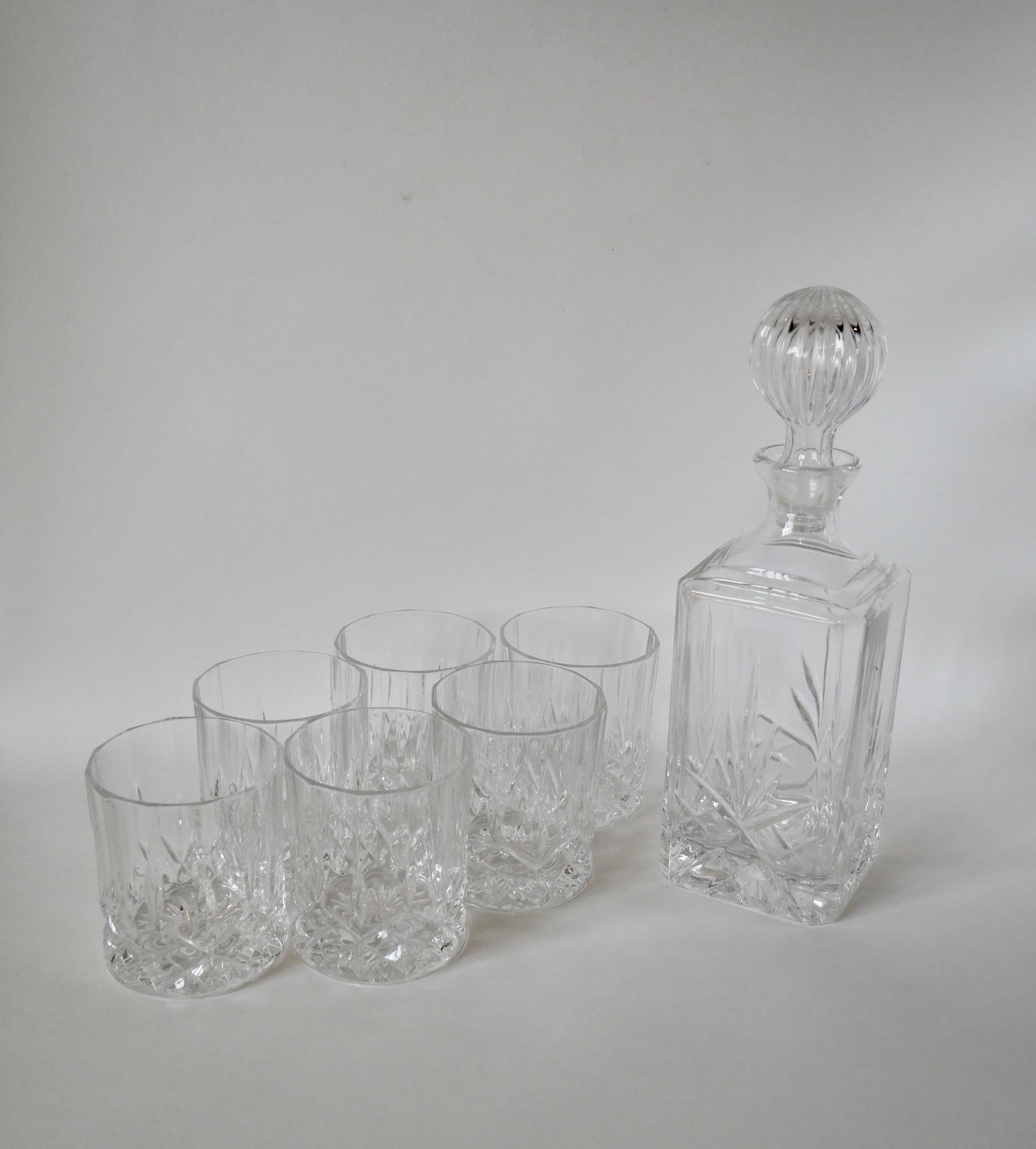set consisting of a whiskey decanter and 6 crystal glasses 1970