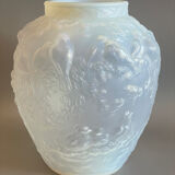 Muller opalescent bird vase