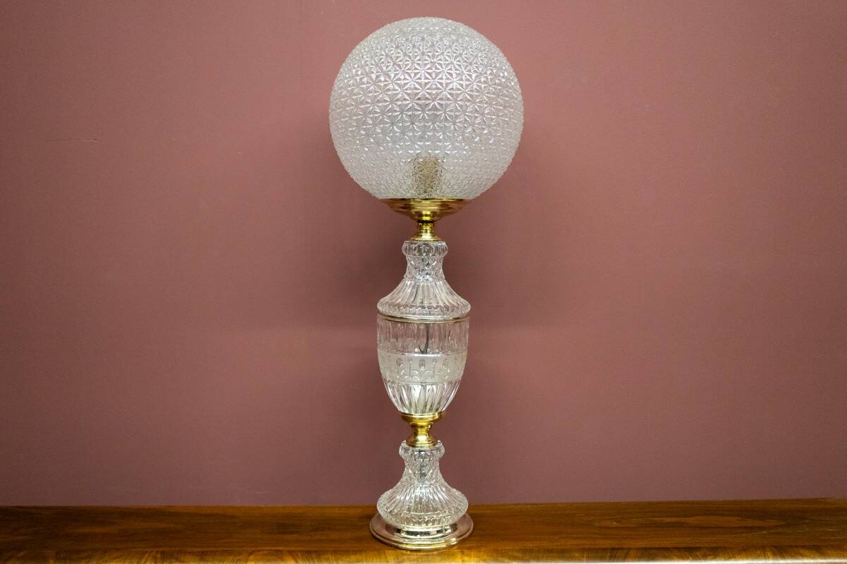 Lampe de table en verre Art Déco, Pologne, milieu du XXe siècle.