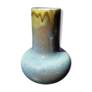Old vase Leon Castel Mont Chevalier ceramic vintage art
